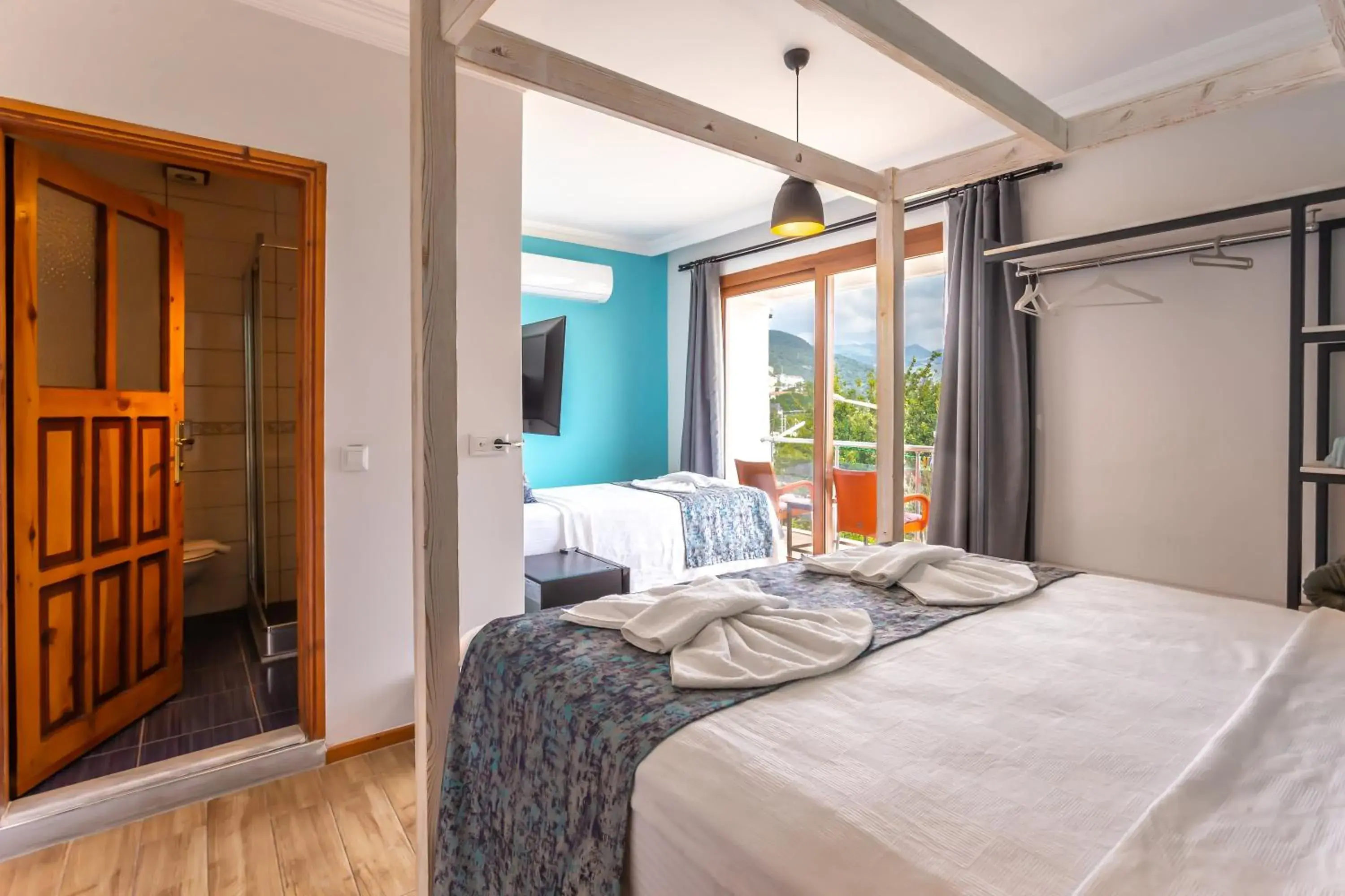 Triple Room with Sea View in Nest Gunay Otel Triple Room with Sea View in Nest Gunay Otel