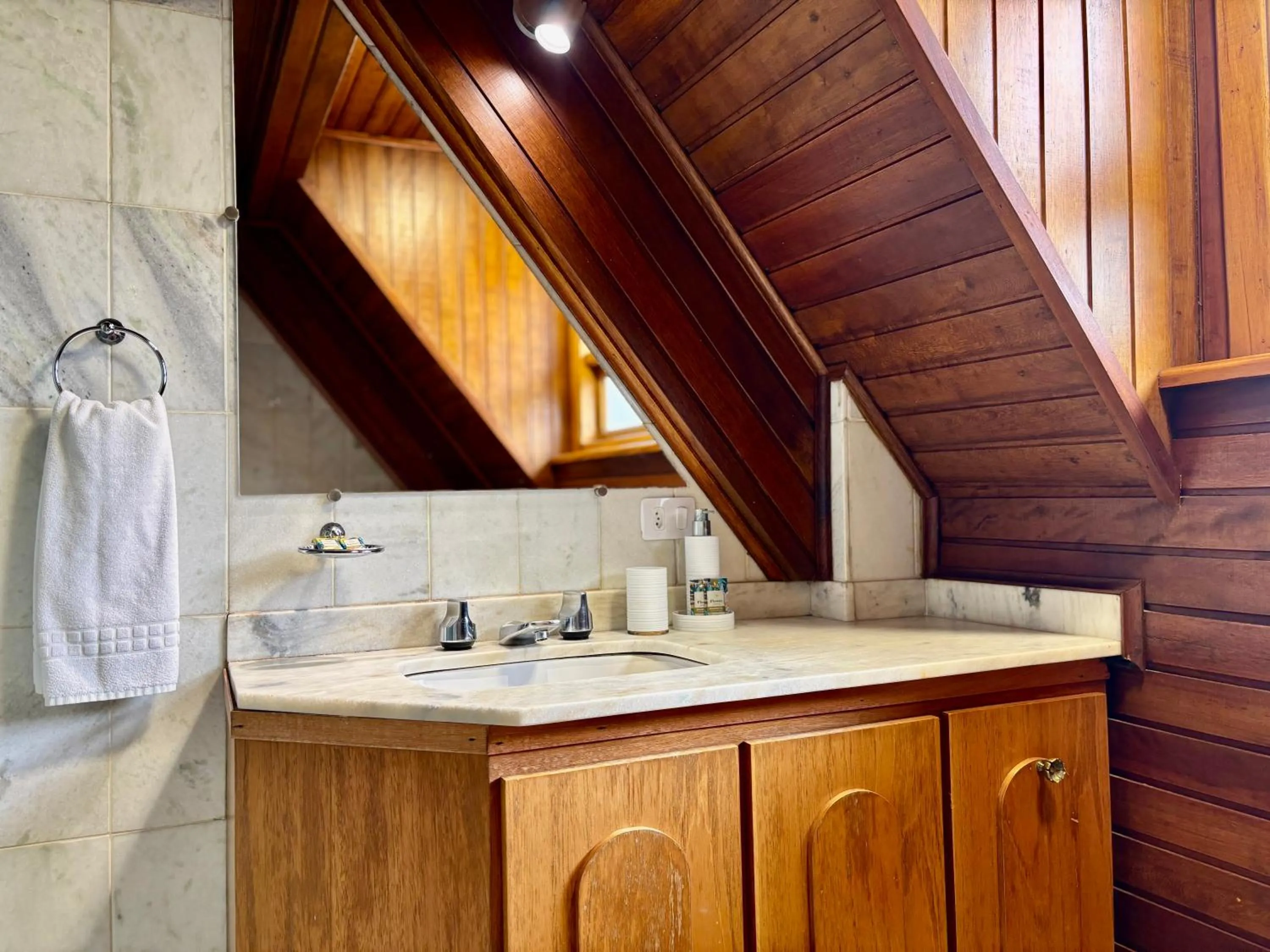 Bathroom in Casa Três Rios - Campos do Jordão