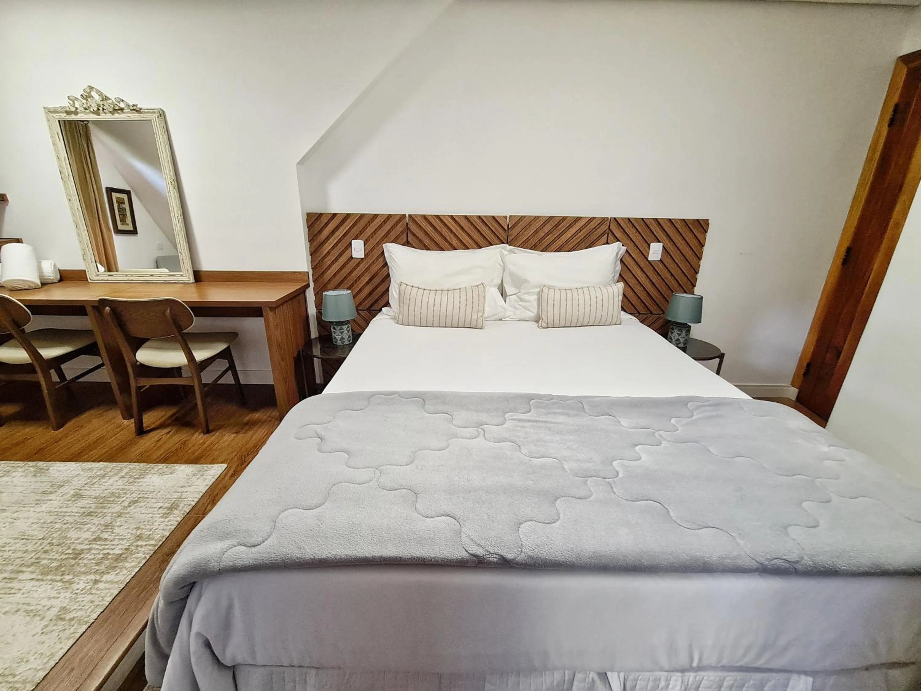 Bedroom, Bed in Casa Três Rios - Campos do Jordão