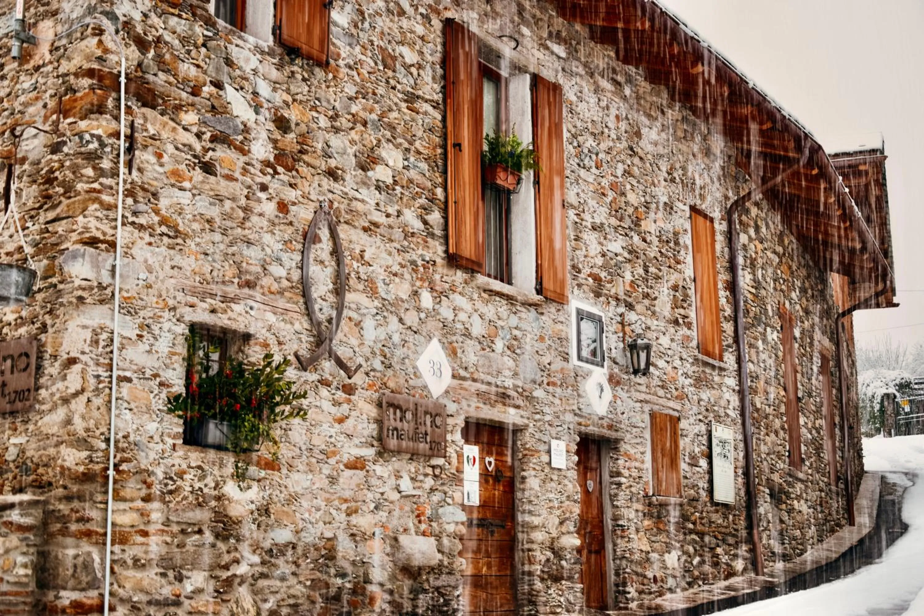 Property building in Alle Macine - Historic Molino Maufet Watermill - Lake Como