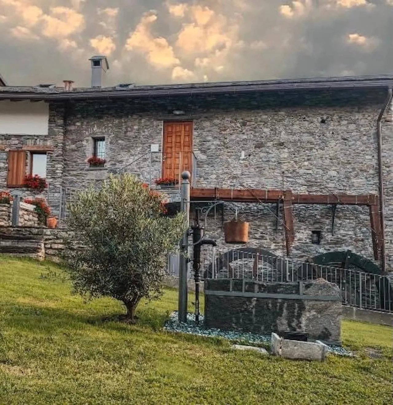 Property building in Alle Macine - Historic Molino Maufet Watermill - Lake Como