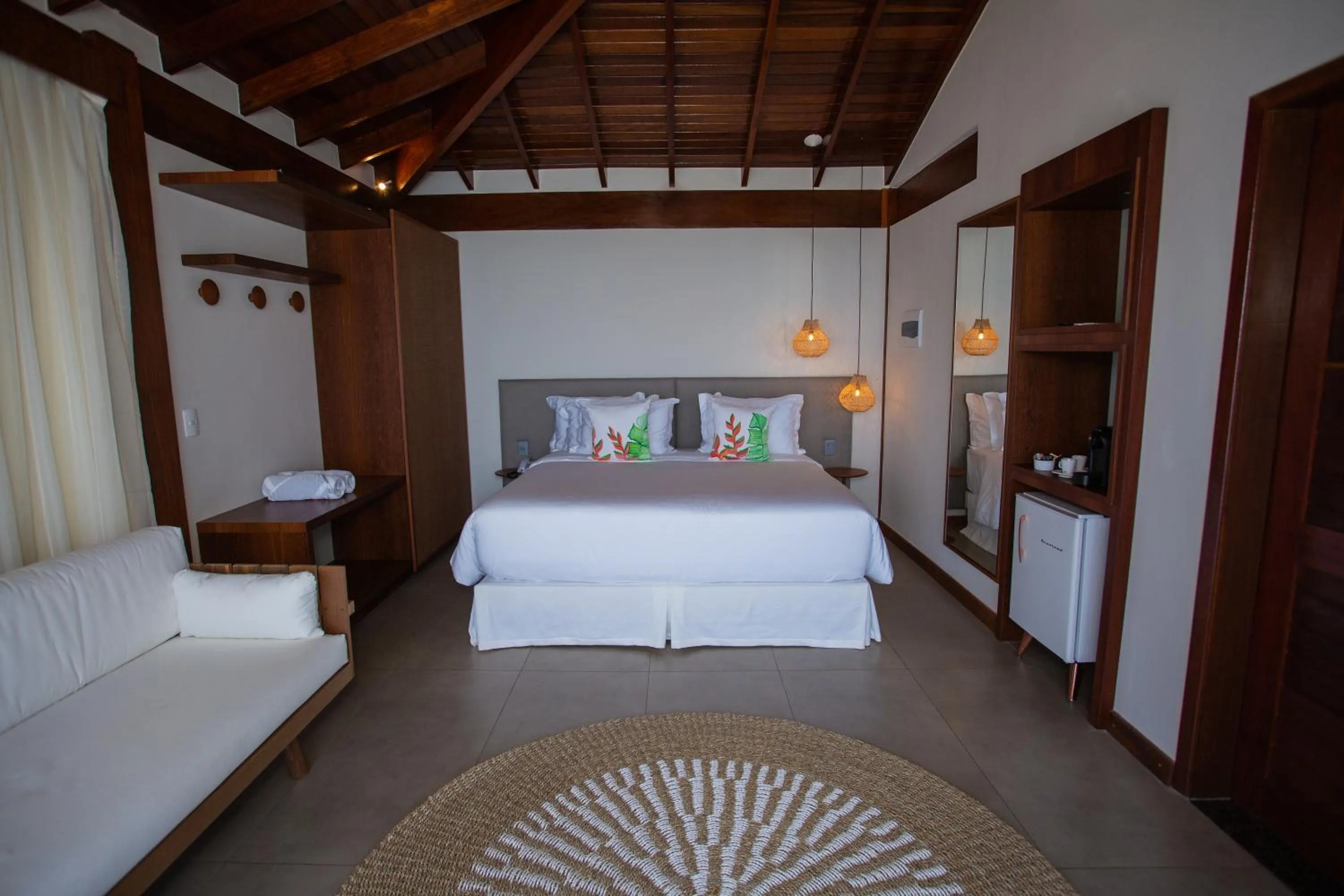 View (from property/room), Bed in Pousada Ecológica Akanã