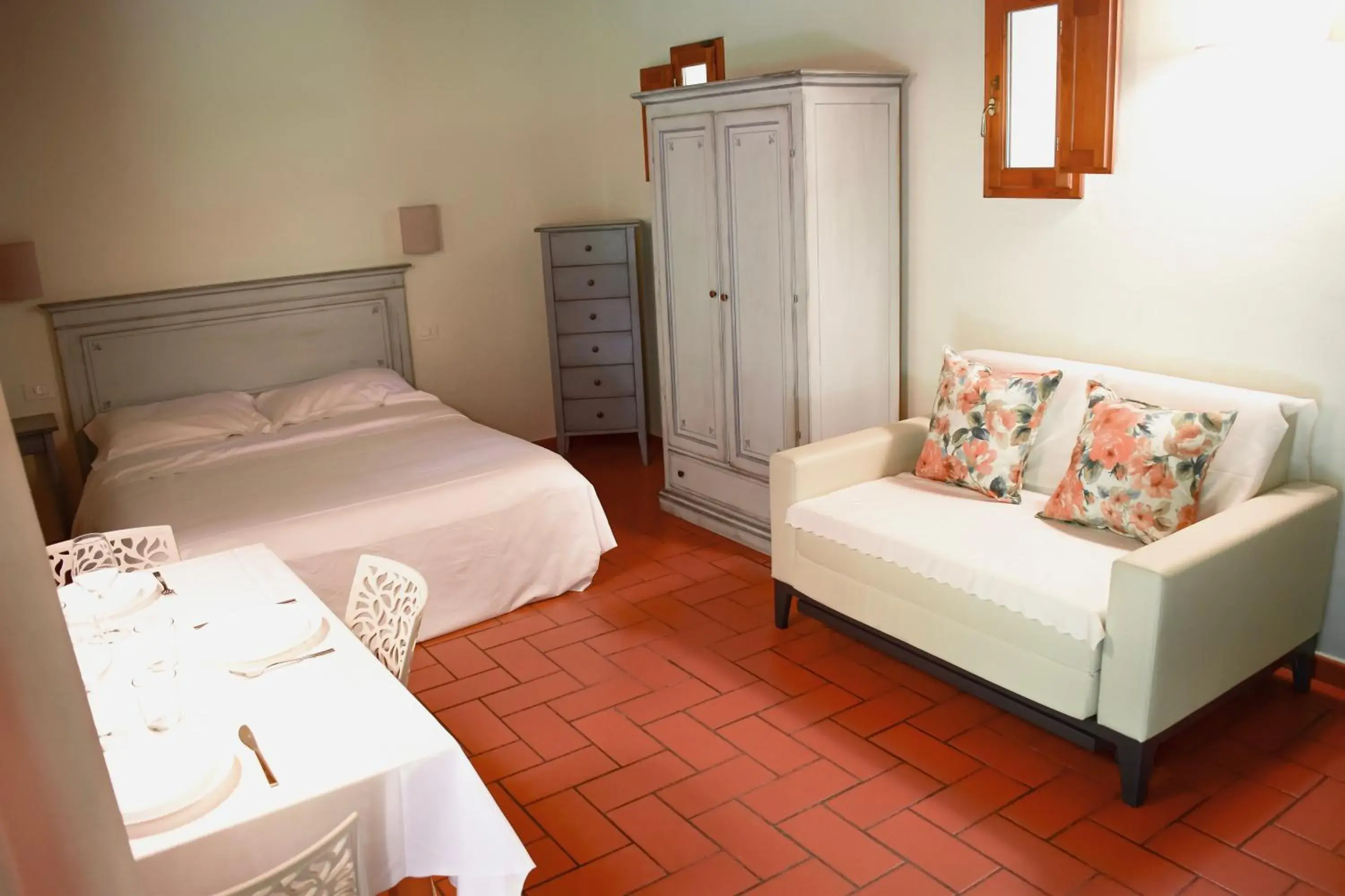 Studio Apartment (2 Adults) - single occupancy in Lebbiano Residence Studio Apartment (2 Adults) - single occupancy in Lebbiano Residence