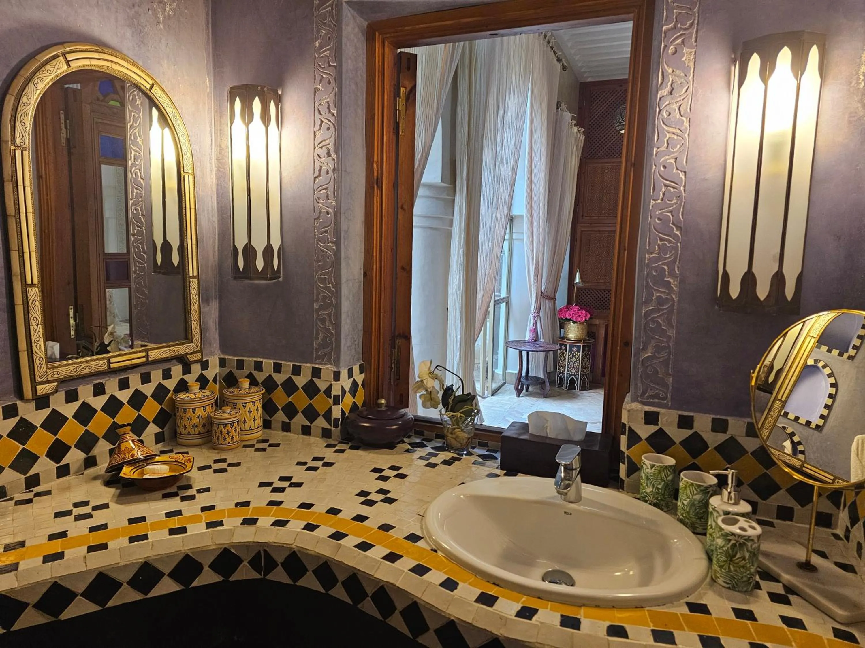 Bathroom in Riad Jnane d'Ô