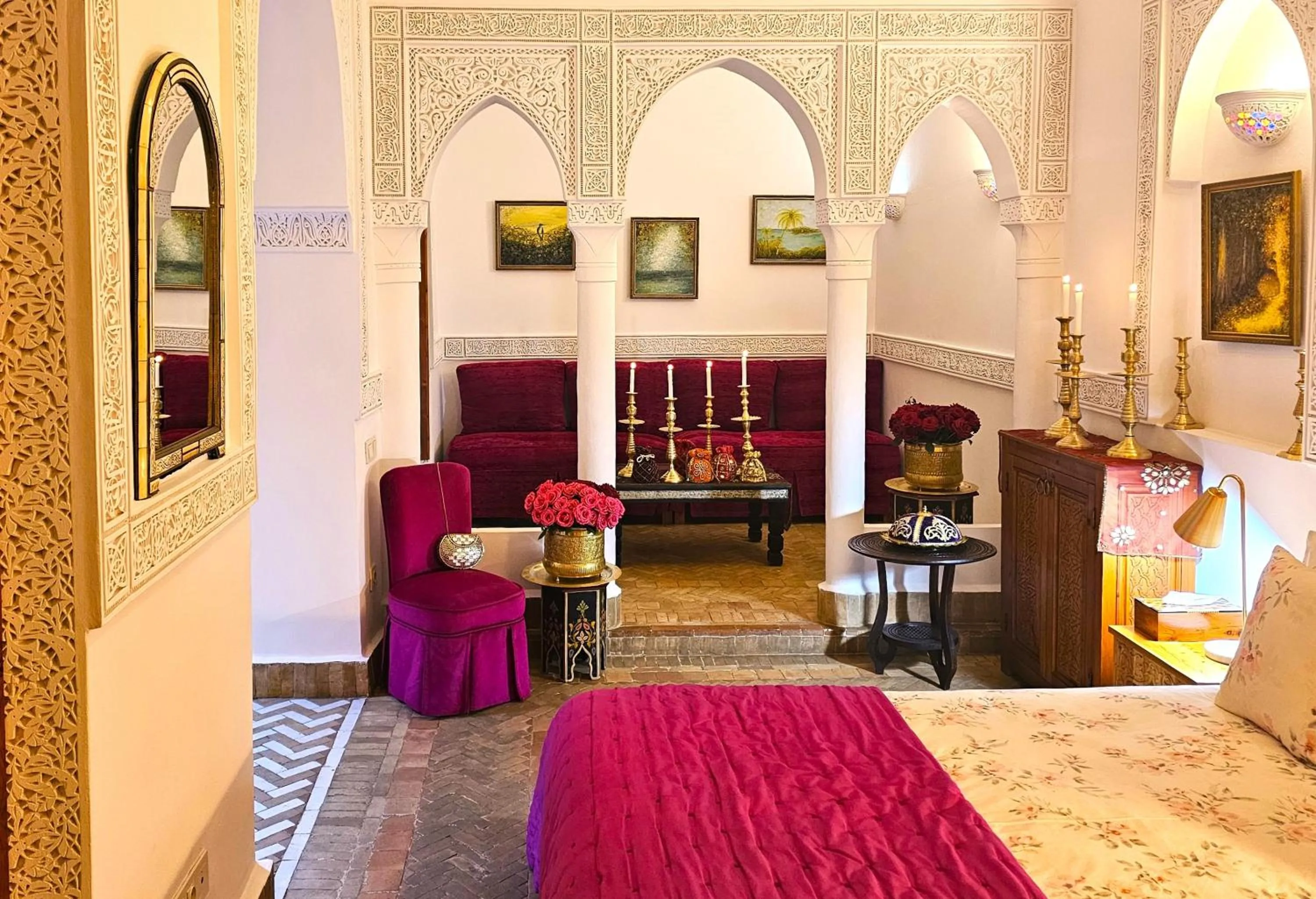 Decorative detail, Bed in Riad Jnane d'Ô