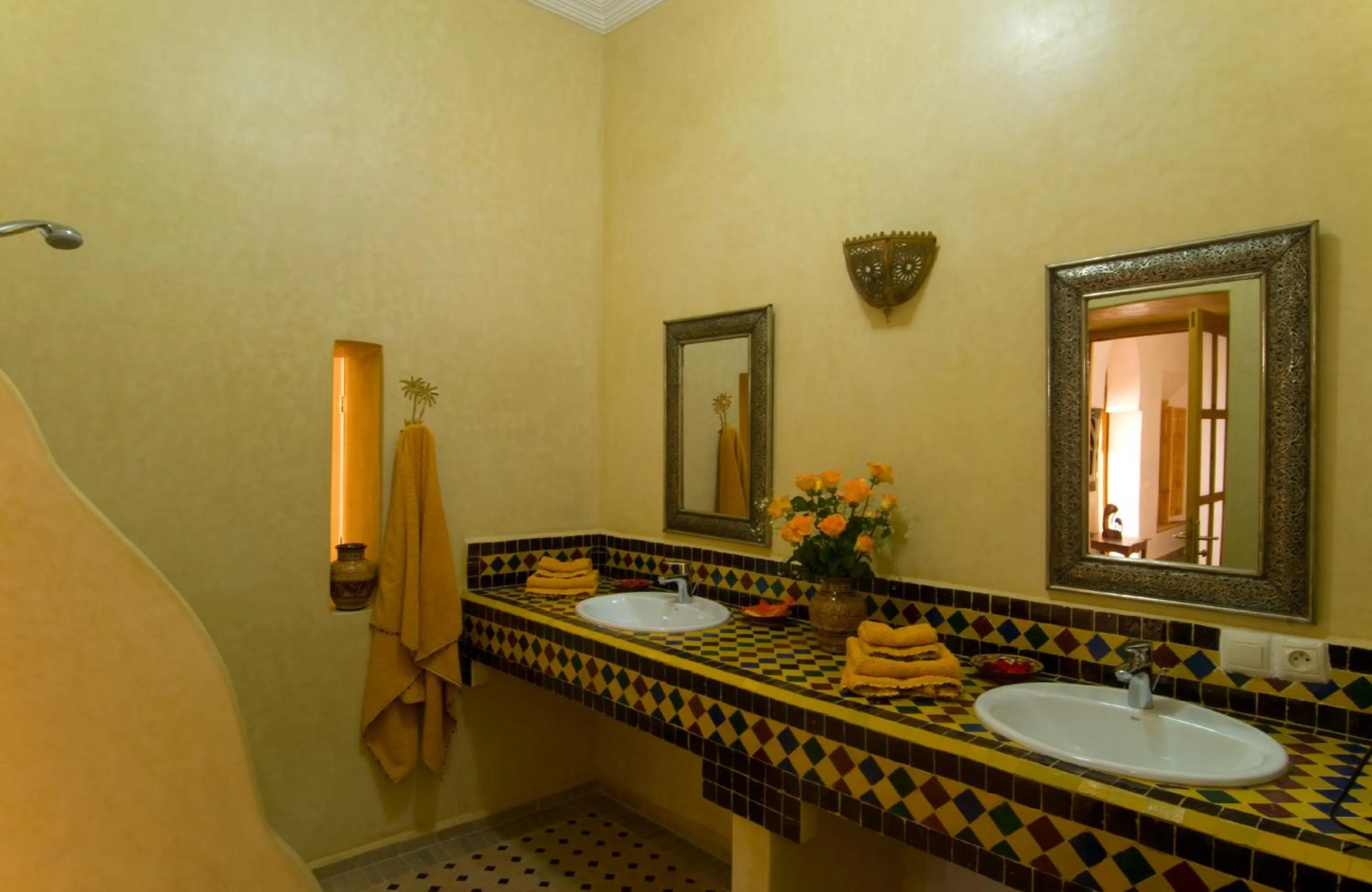 Bathroom in Riad Jnane d'Ô