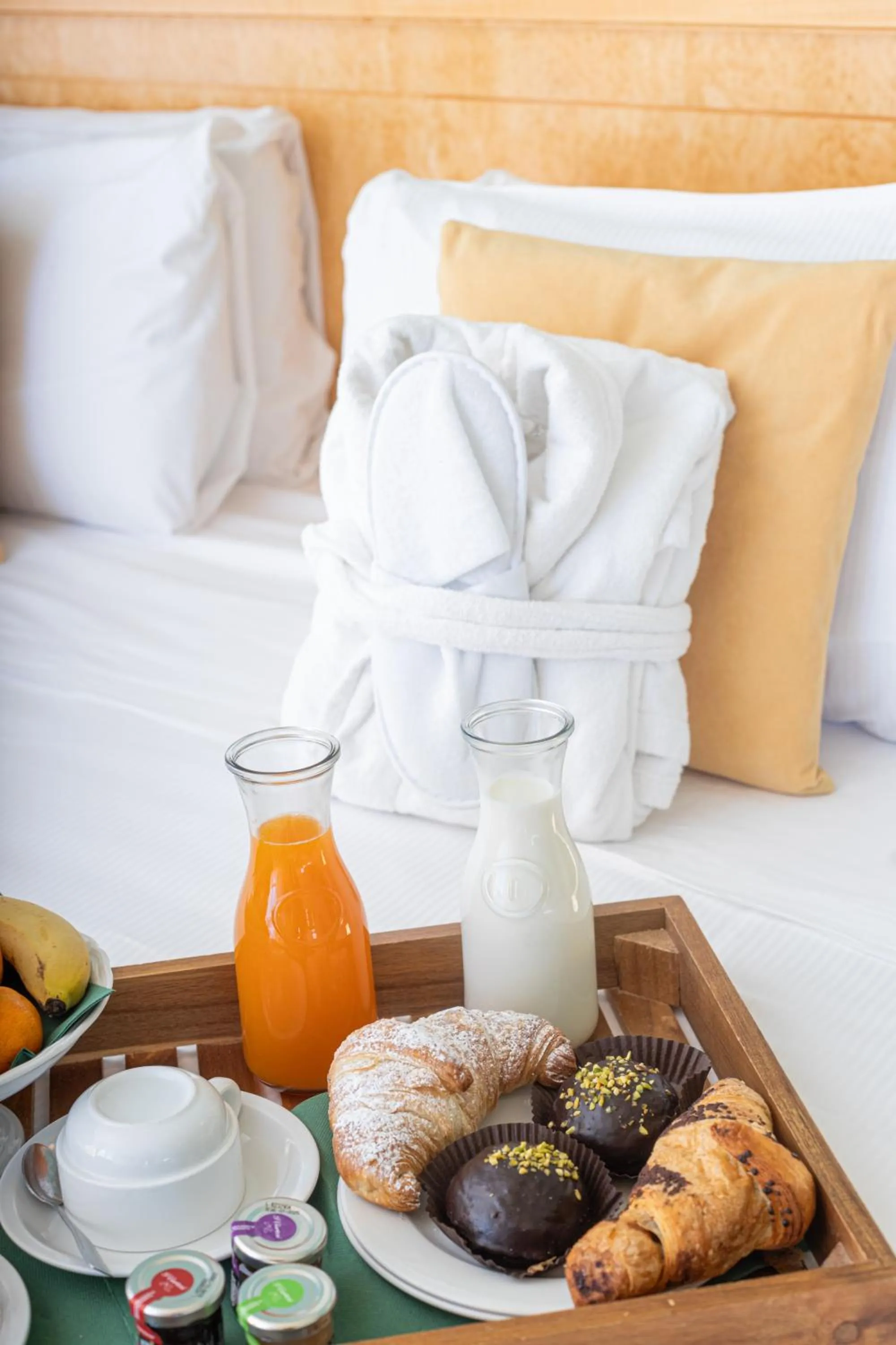 Bed in LVG Hotel Collection - Belvedere San Gottardo