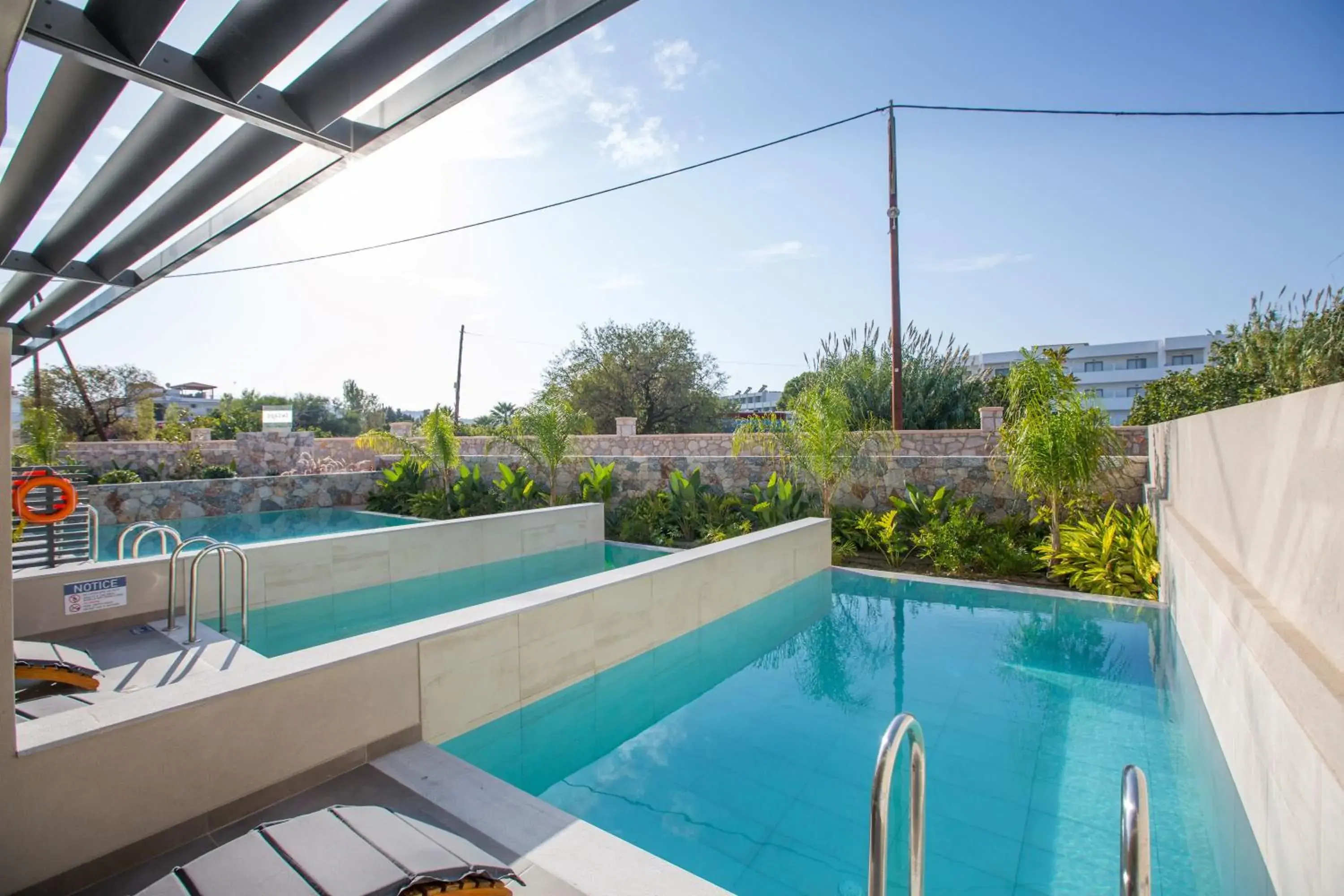 Pool view in DeLight Luxury Rooms Pool view in DeLight Luxury Rooms