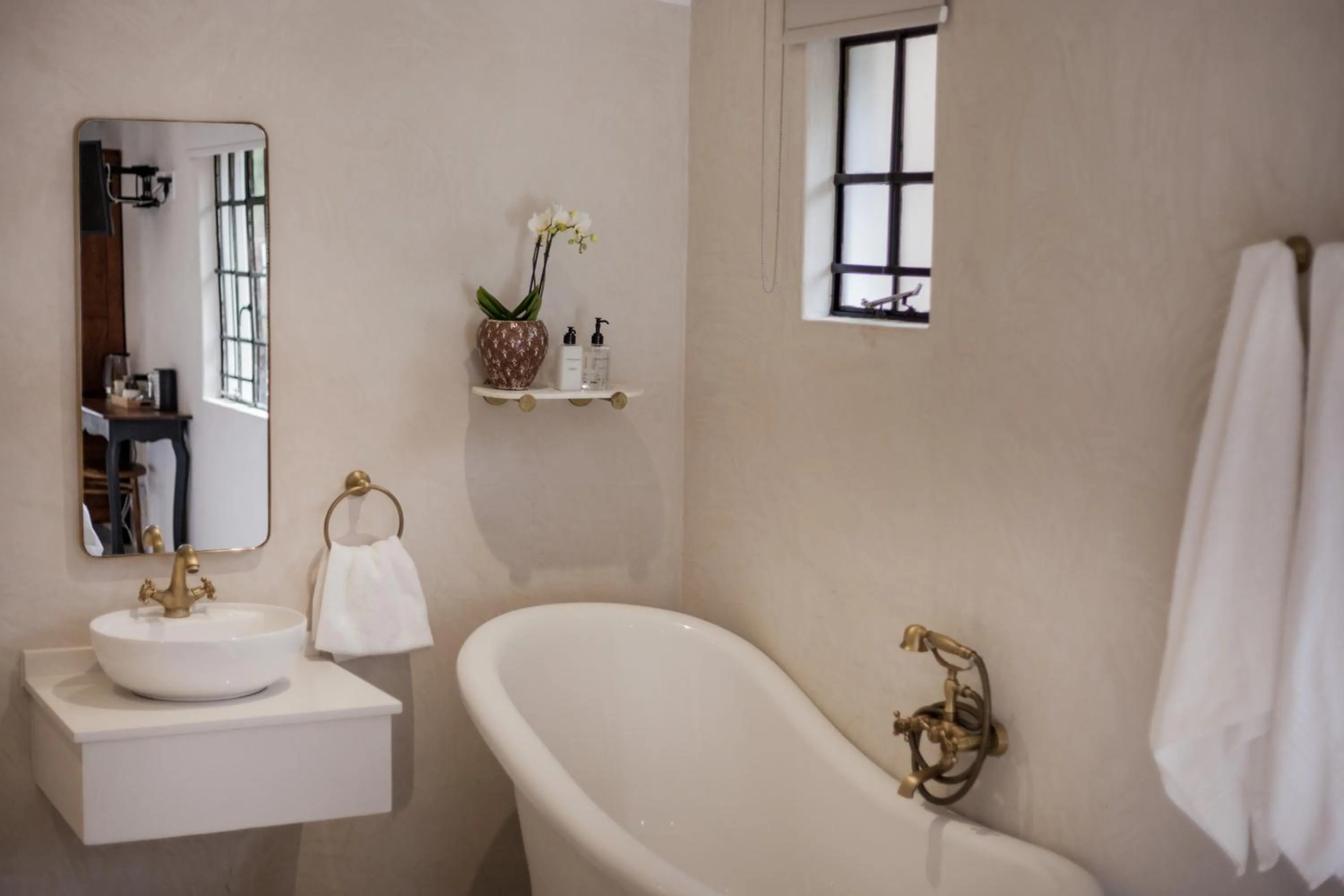 Bathroom in Viewpoint Estate Accommodation