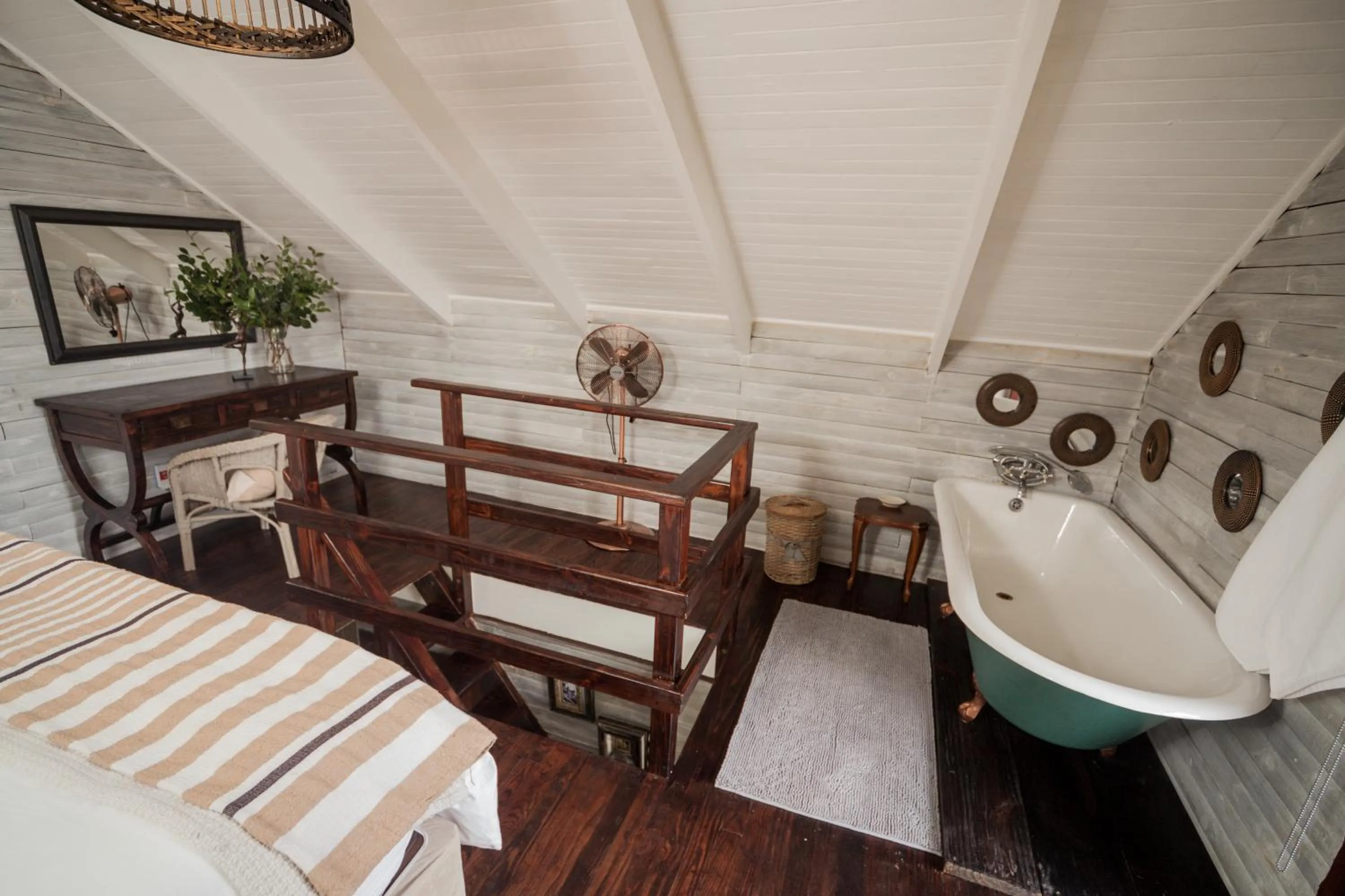 Bedroom, Bed in Viewpoint Estate Accommodation