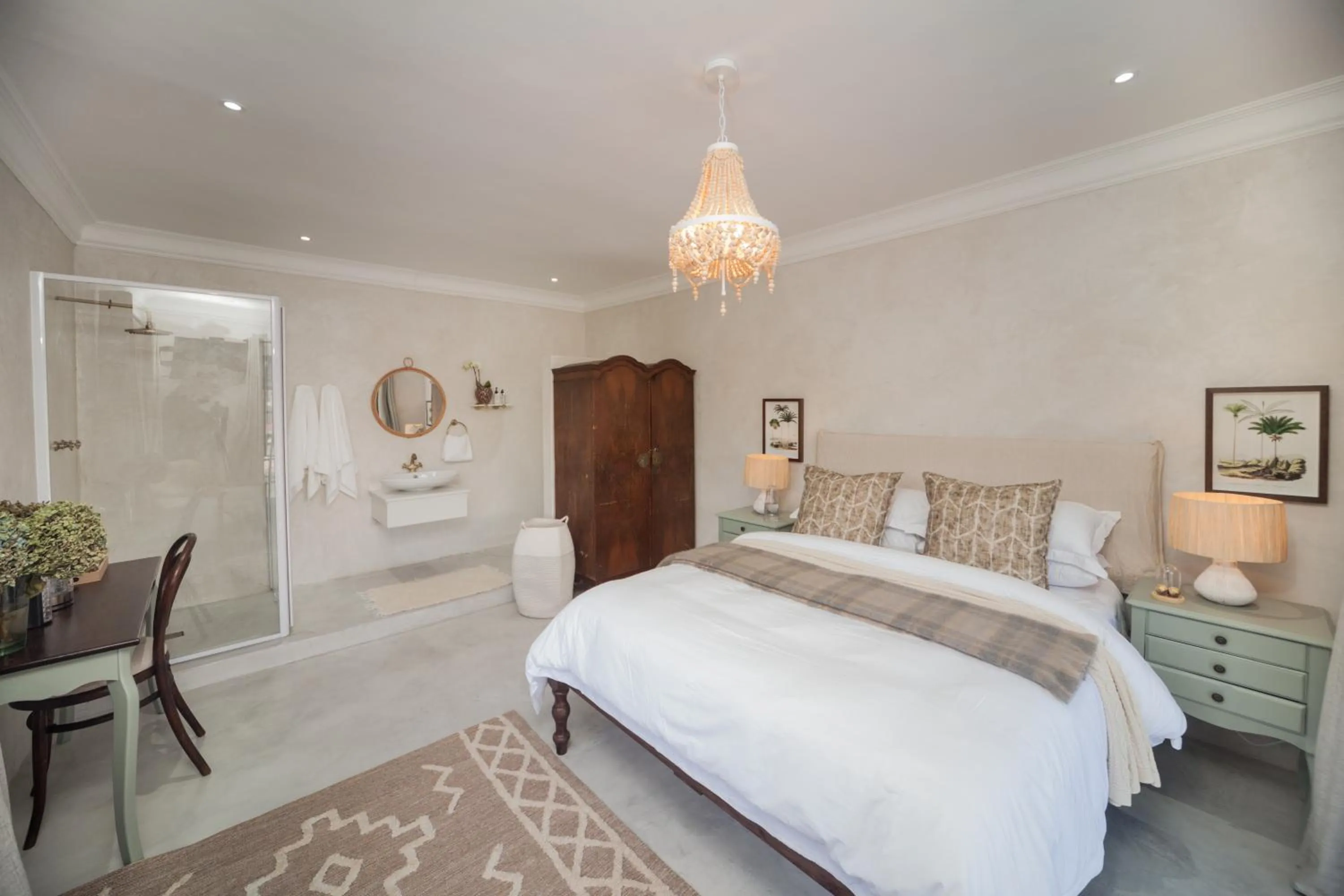 Photo of the whole room, Bed in Viewpoint Estate Accommodation