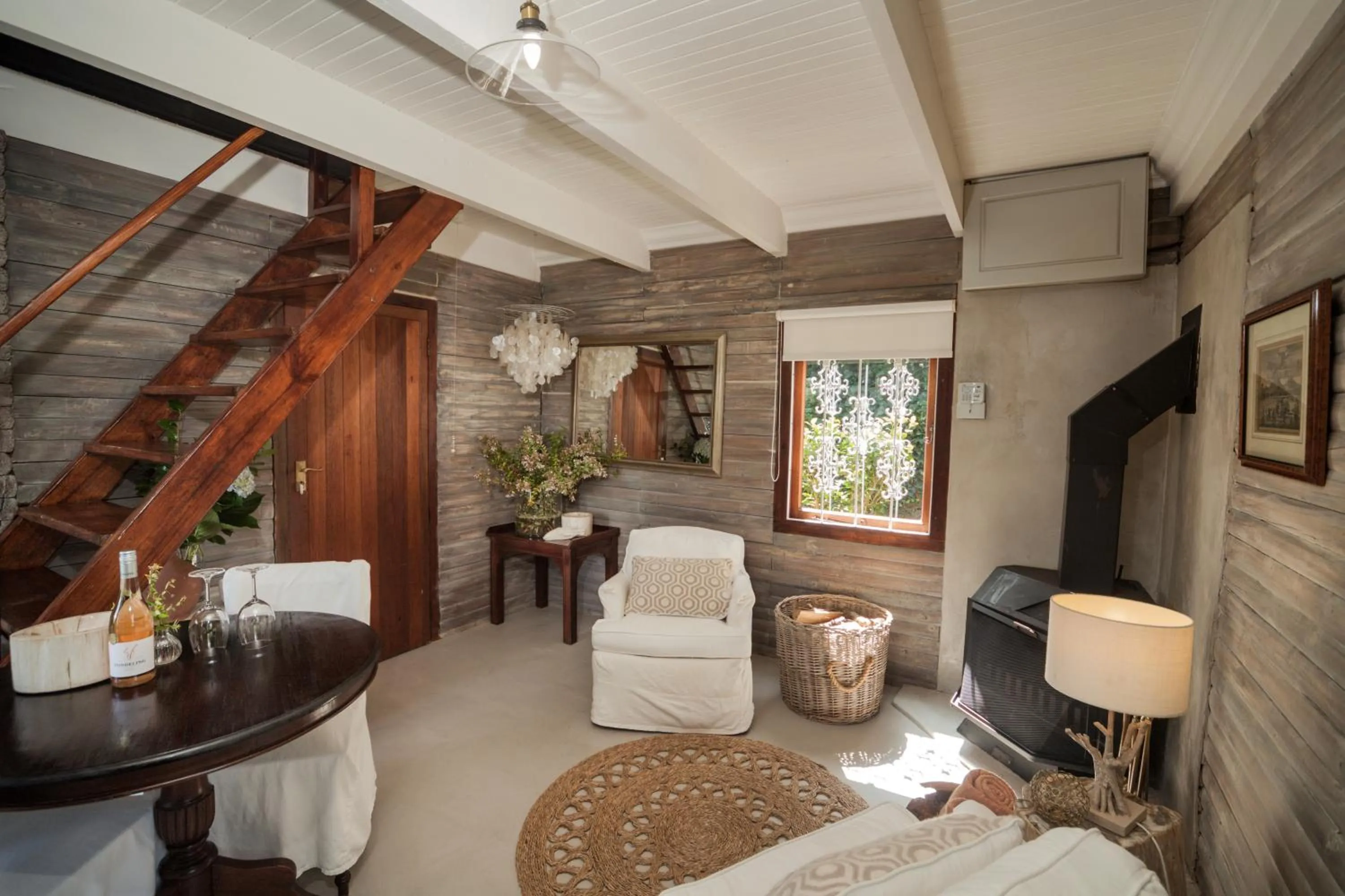 Seating area in Viewpoint Estate Accommodation