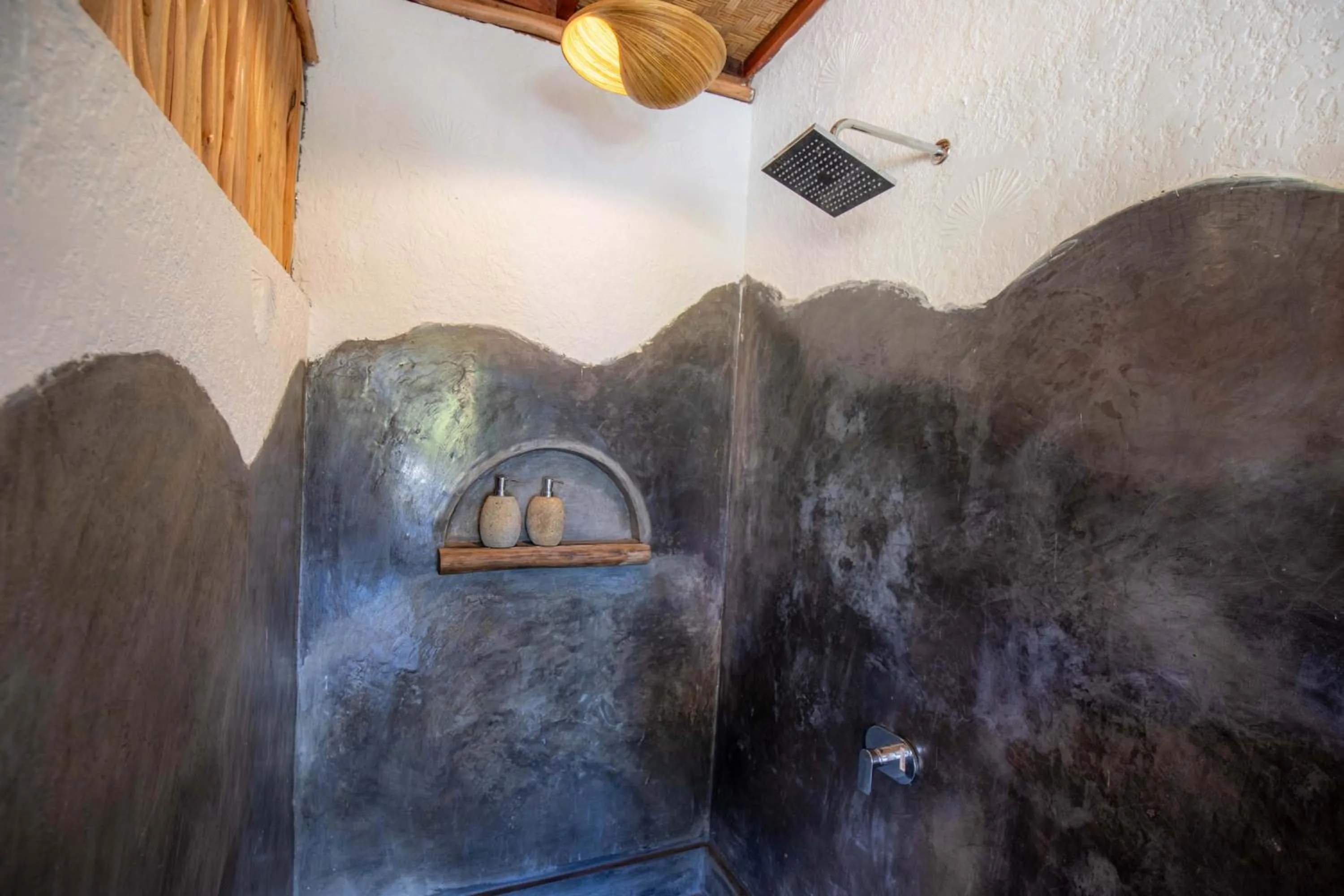 Shower in Shigar Livin Bali