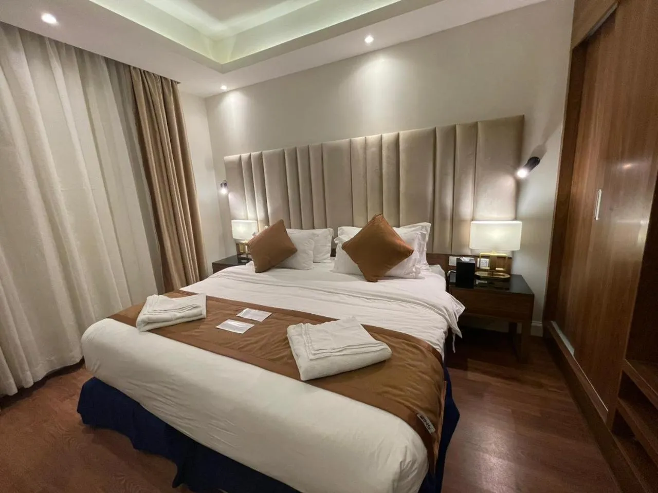 Bed in Smayah Residence Hotel - Riyadh Convention & Exhibition center