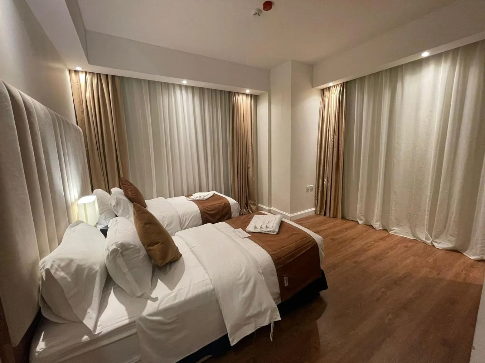 Bed in Smayah Residence Hotel - Riyadh Convention & Exhibition center