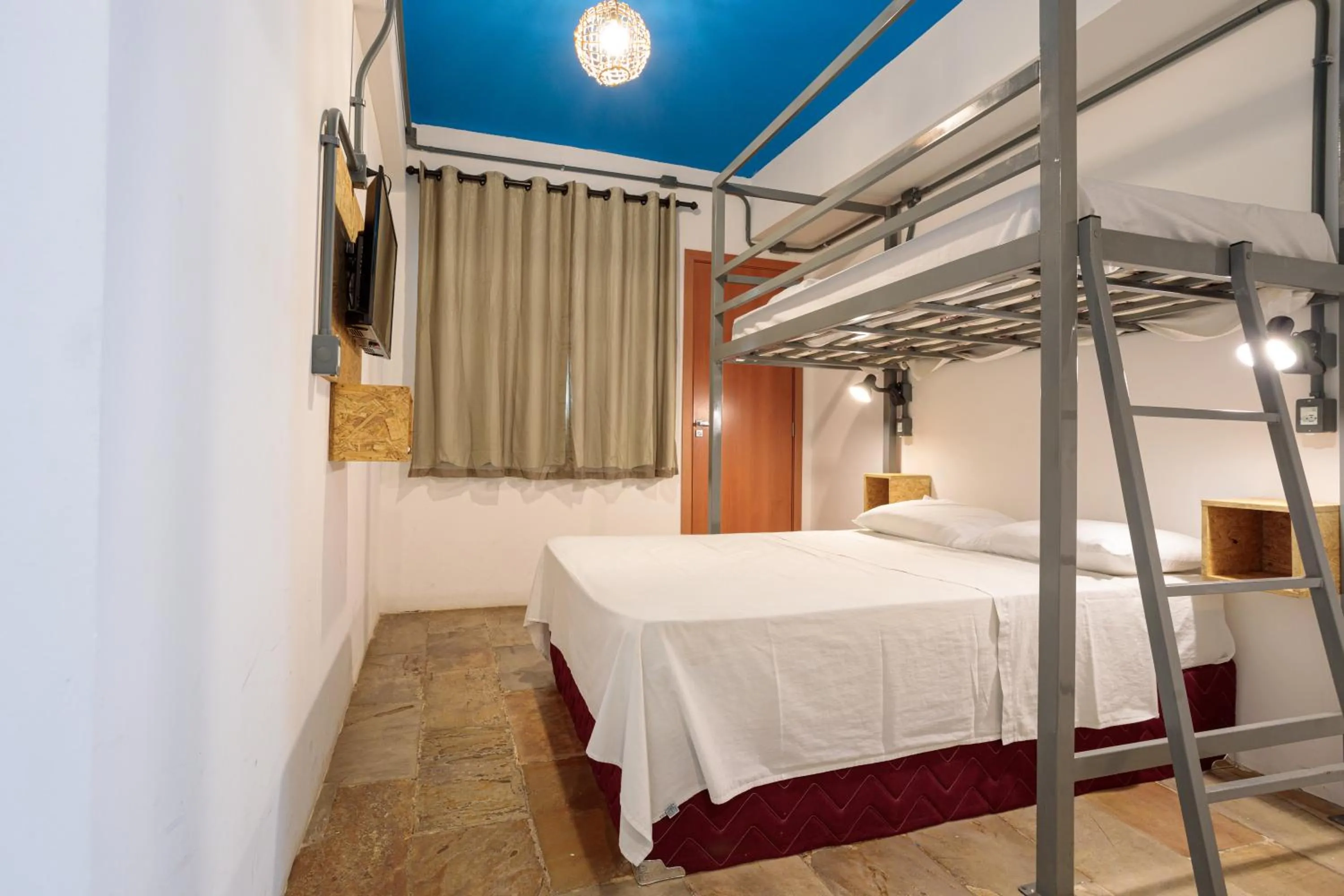 Bed in Local Hostel Manaus