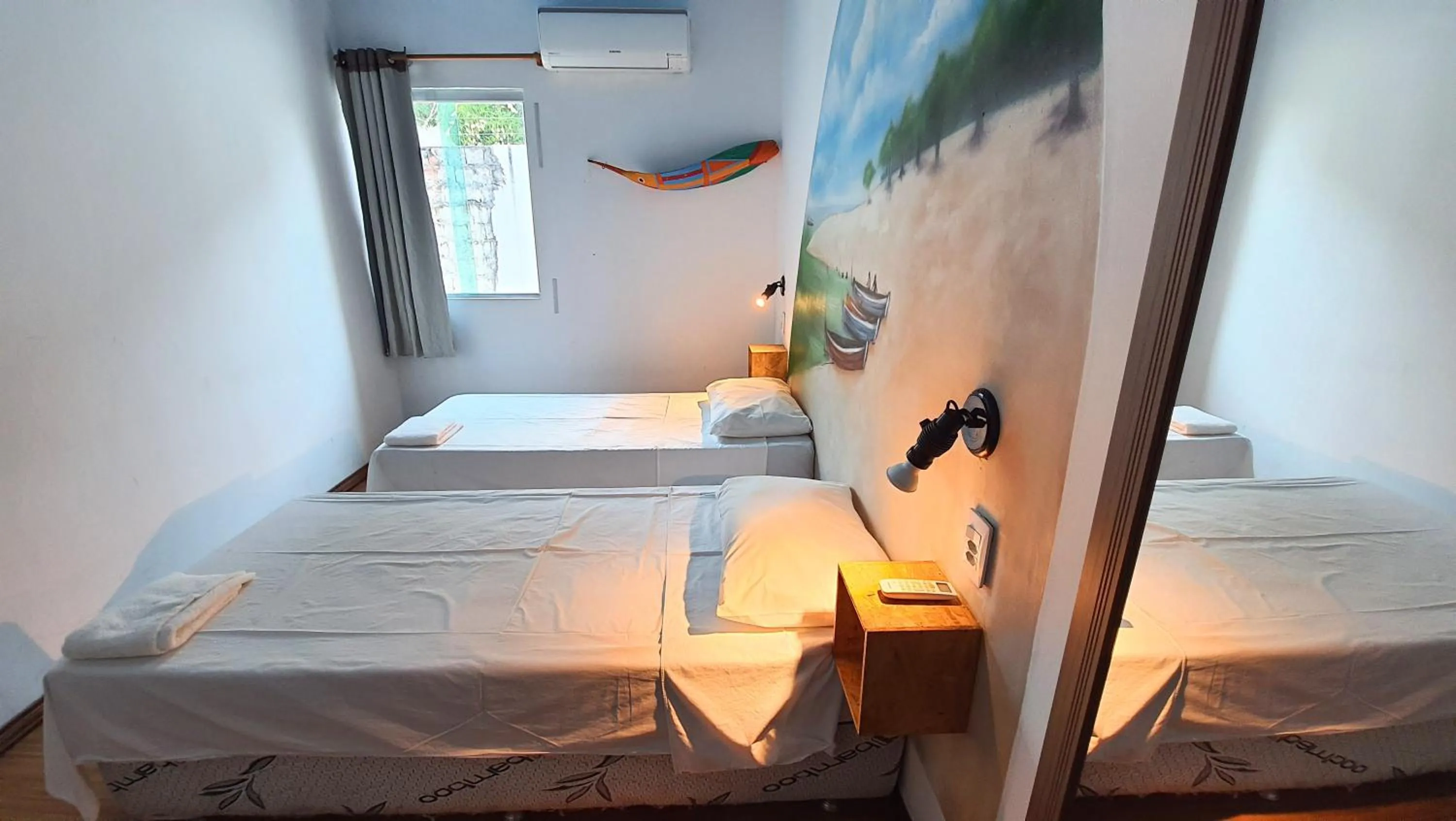 Photo of the whole room, Bed in Local Hostel Manaus