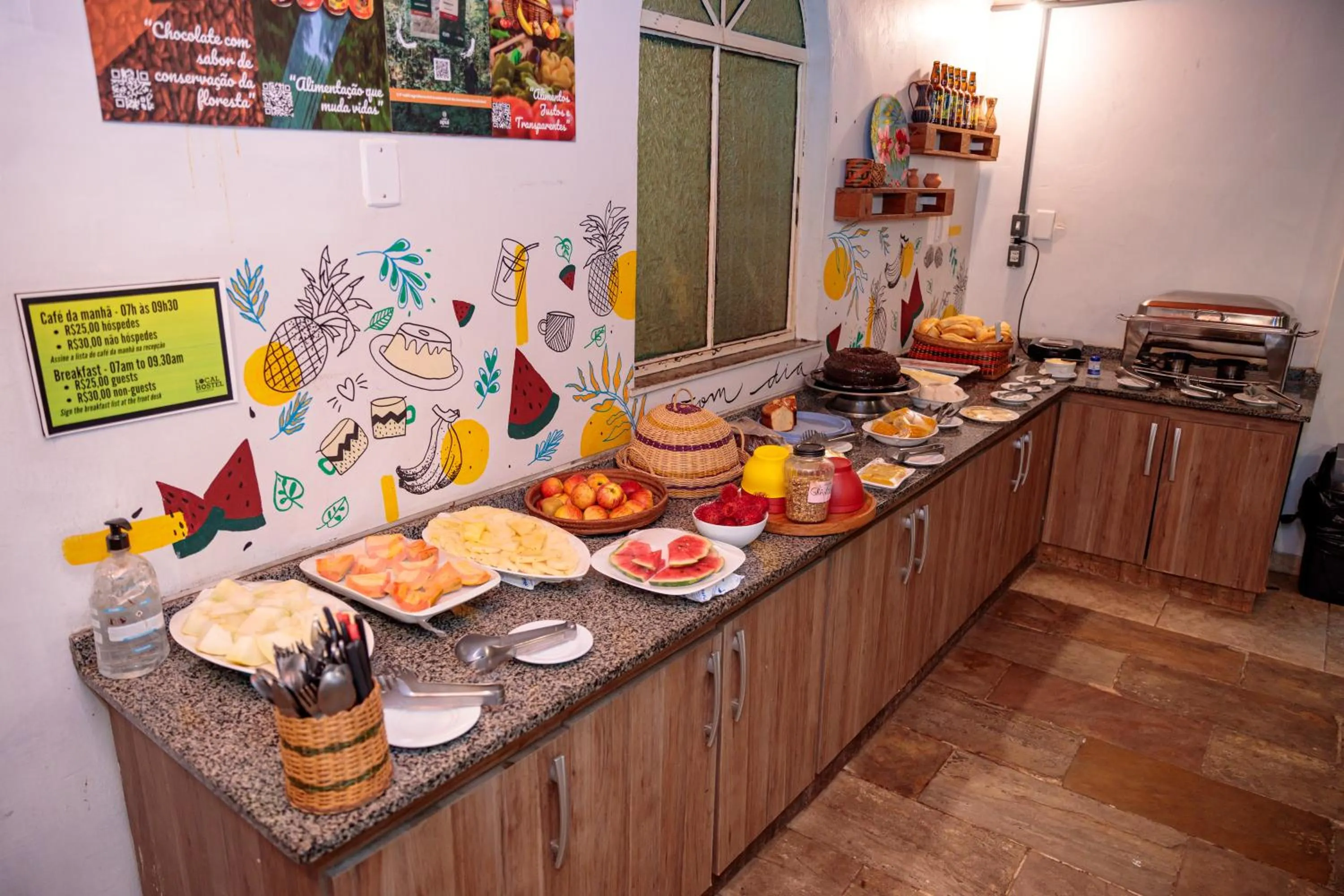 Food and drinks in Local Hostel Manaus