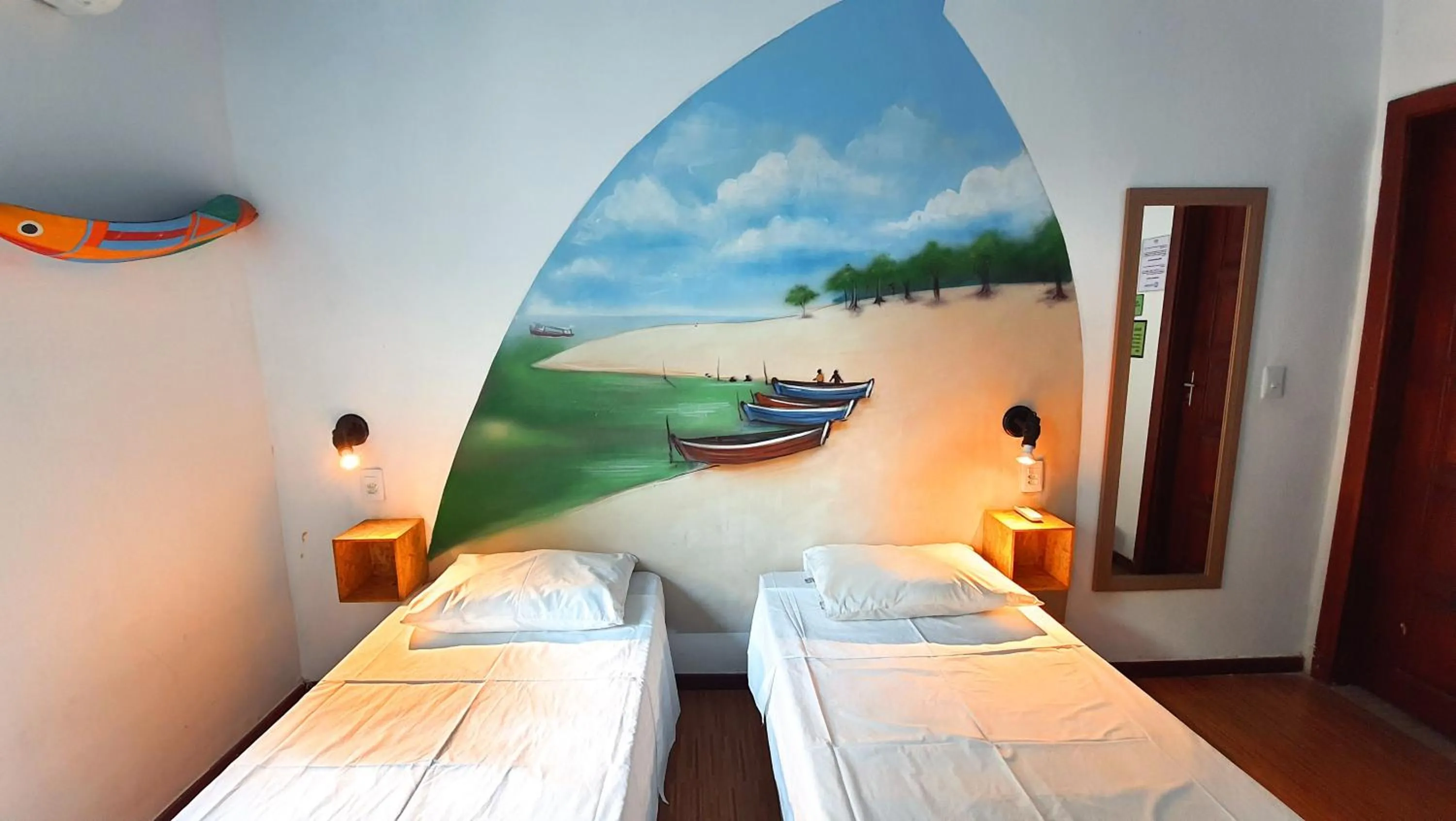 Photo of the whole room, Bed in Local Hostel Manaus