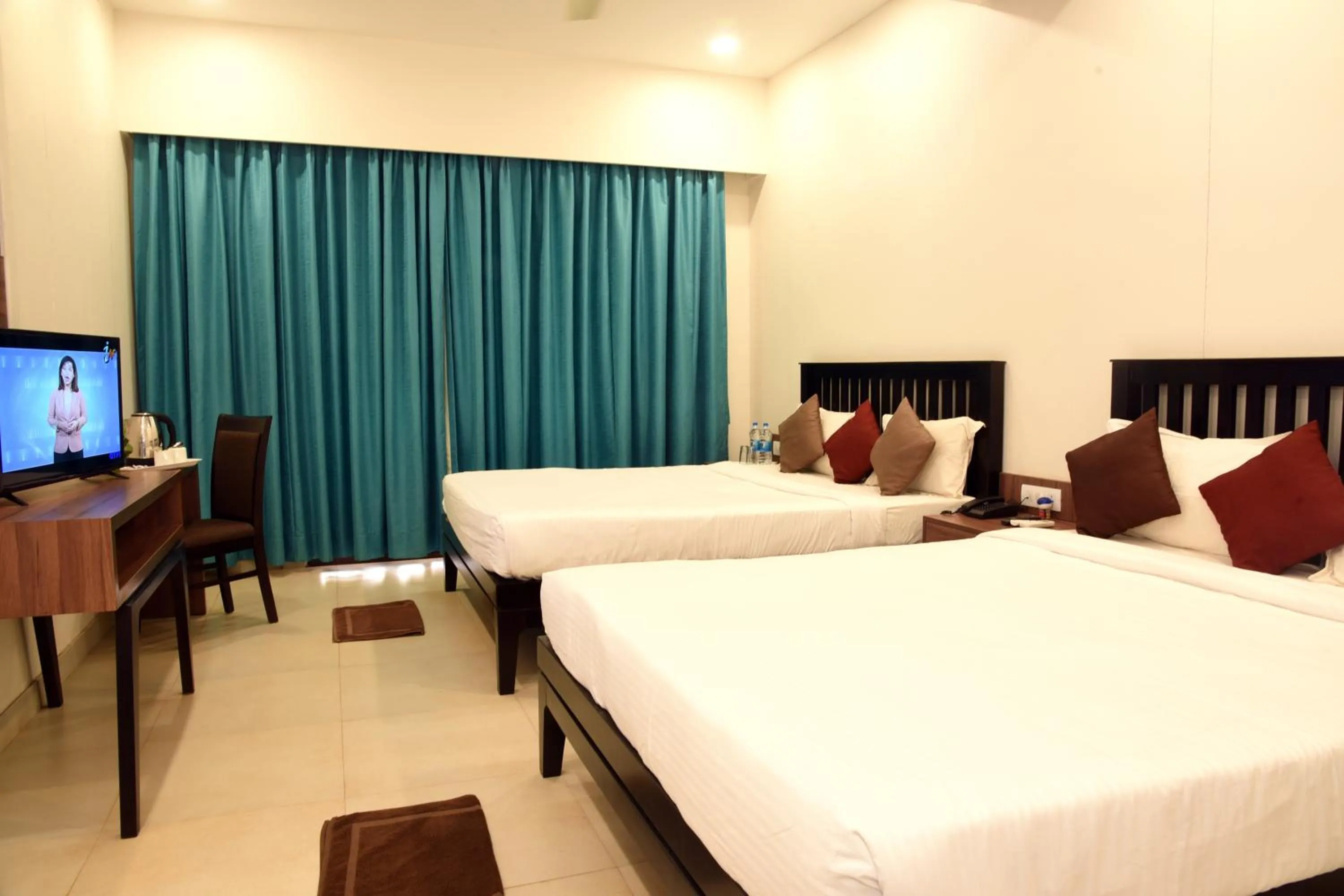 Bedroom, Bed in Blue Country Resort