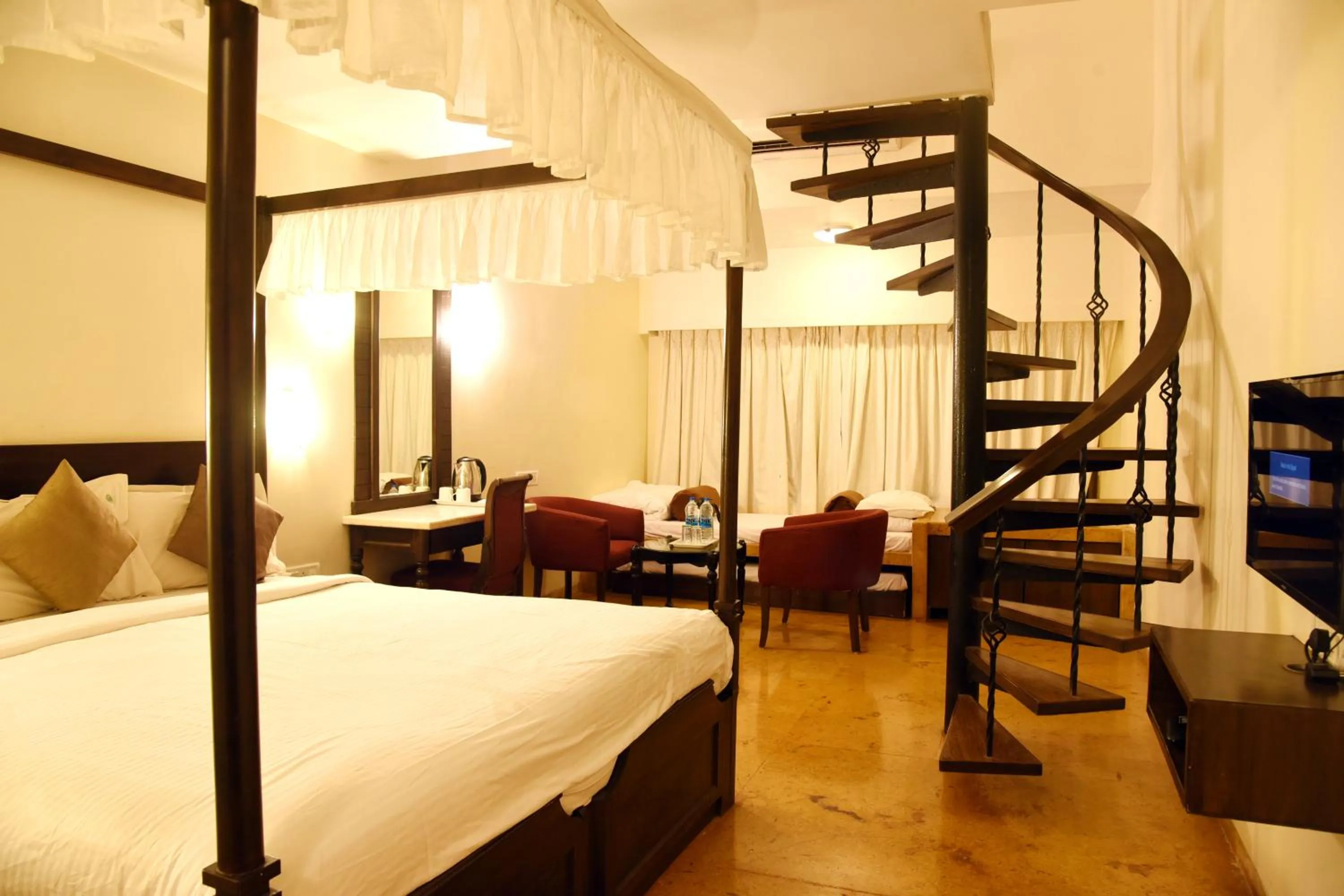 Bedroom, Bed in Blue Country Resort