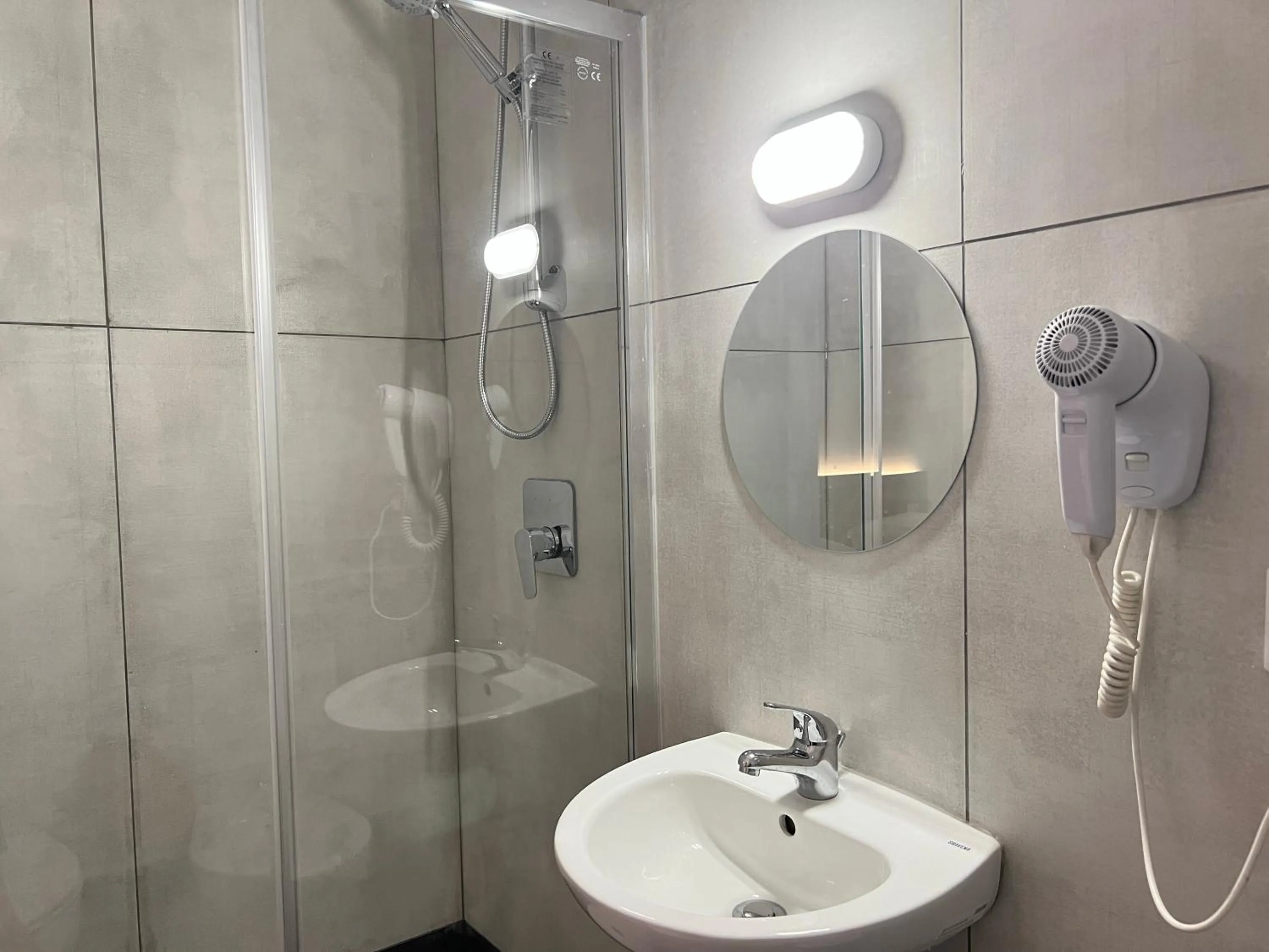 Toilet in Hotel Brivio