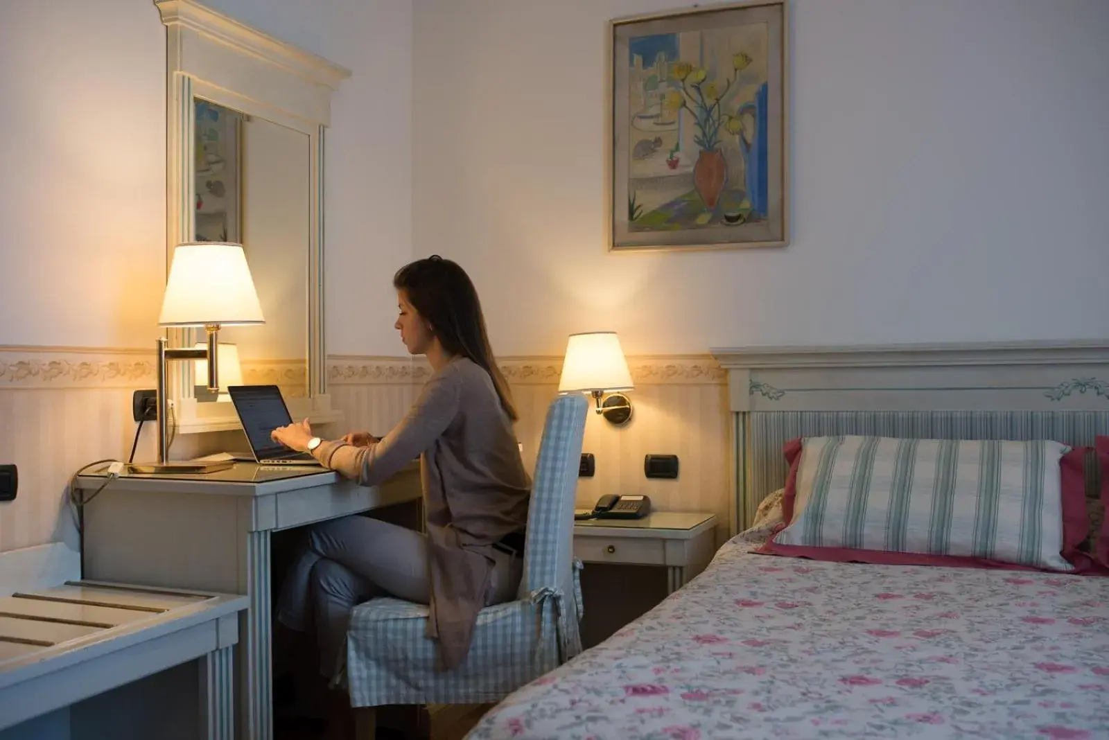 Coffee/tea facilities, Bed in Hotel Posta Coffee/tea facilities, Bed in Hotel Posta