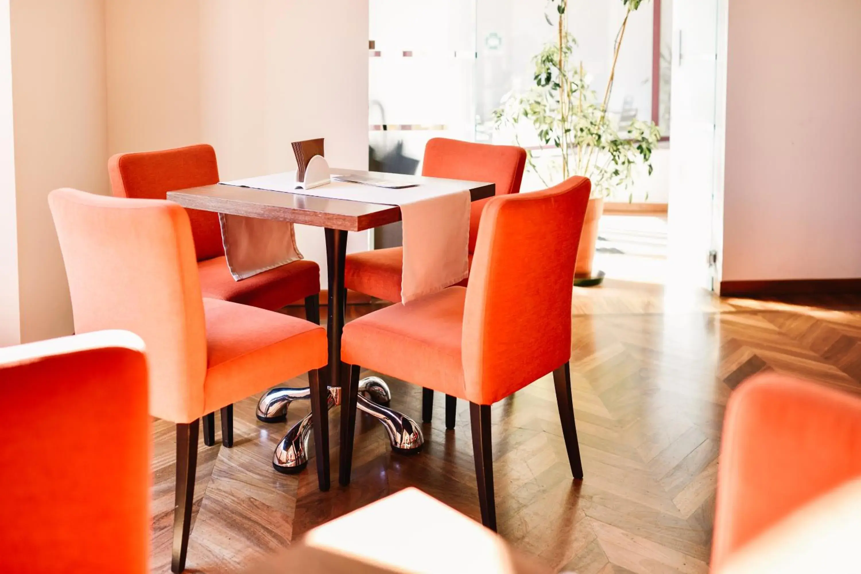 Restaurant/places to eat in Hotel Posta Restaurant/places to eat in Hotel Posta