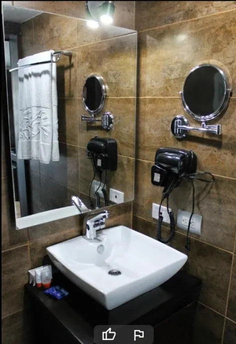 Shower in BLESS SUITE