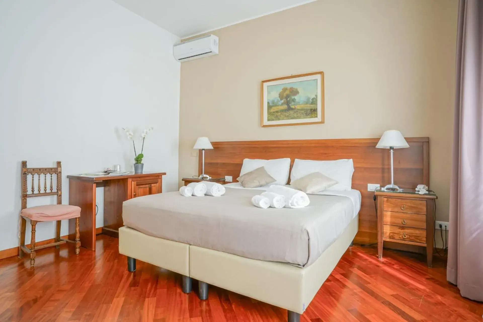 Bed in Hotel St. Moritz Bed in Hotel St. Moritz