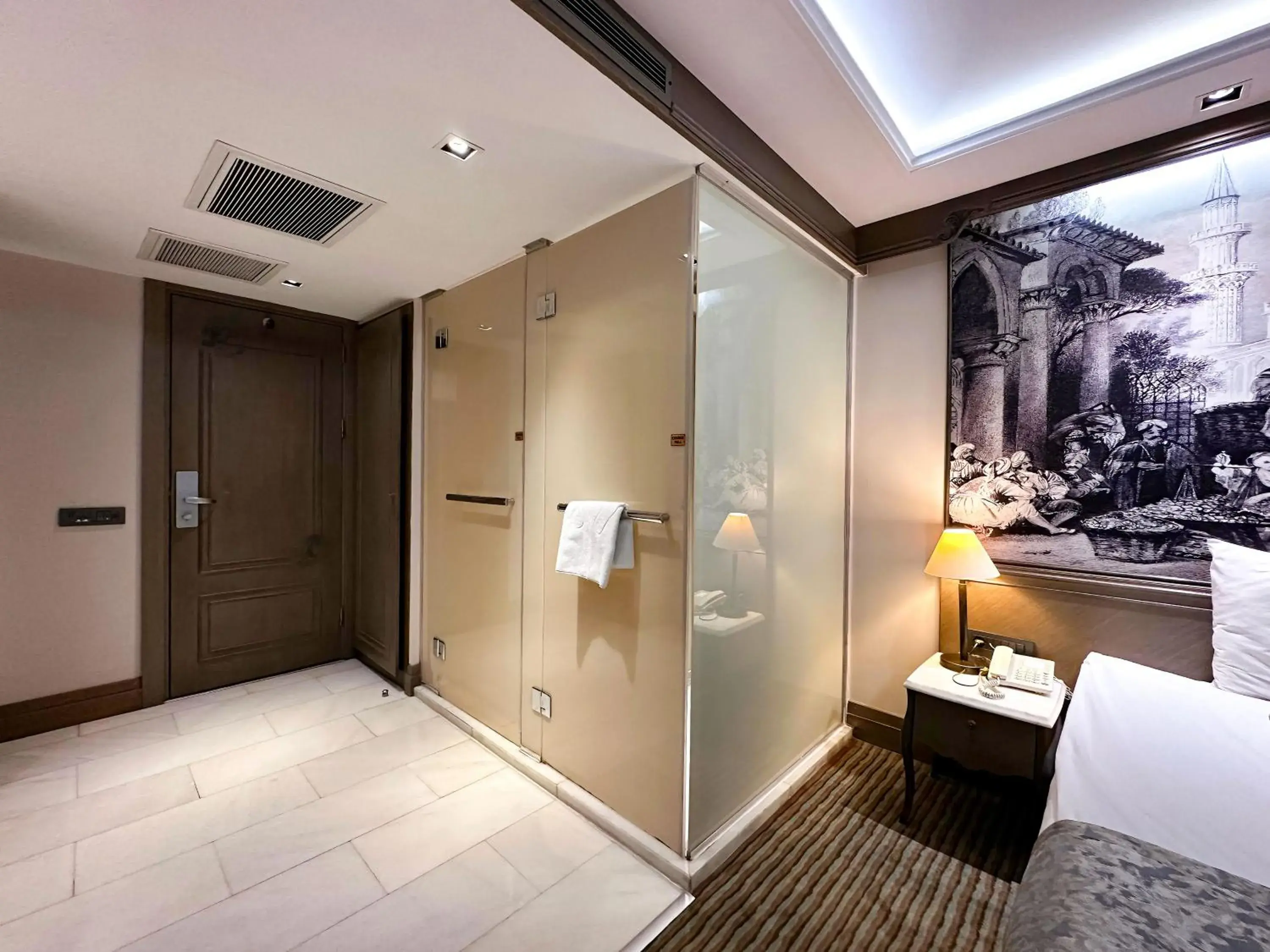 Bathroom, Bed in AHC Ayasofya Hotel - Special Class Bathroom, Bed in AHC Ayasofya Hotel - Special Class