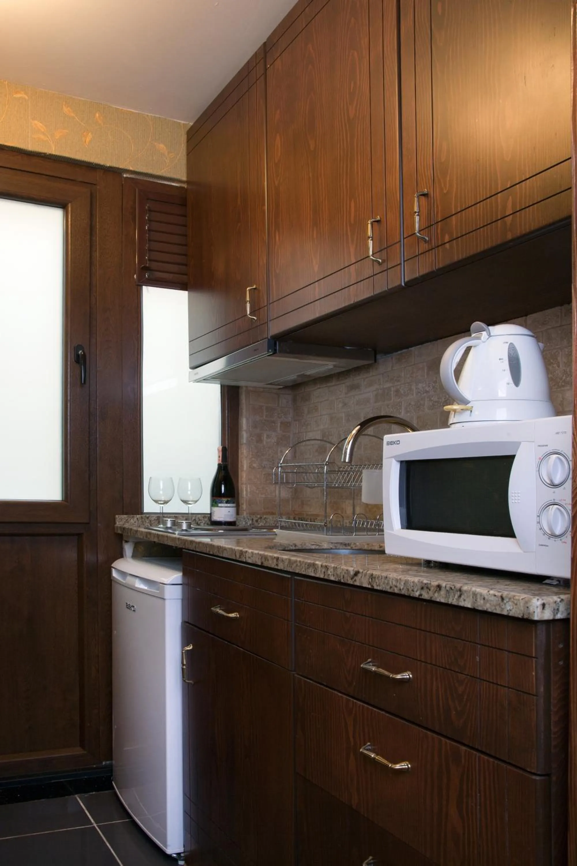 Kitchen or kitchenette in Sultanahmet Suites