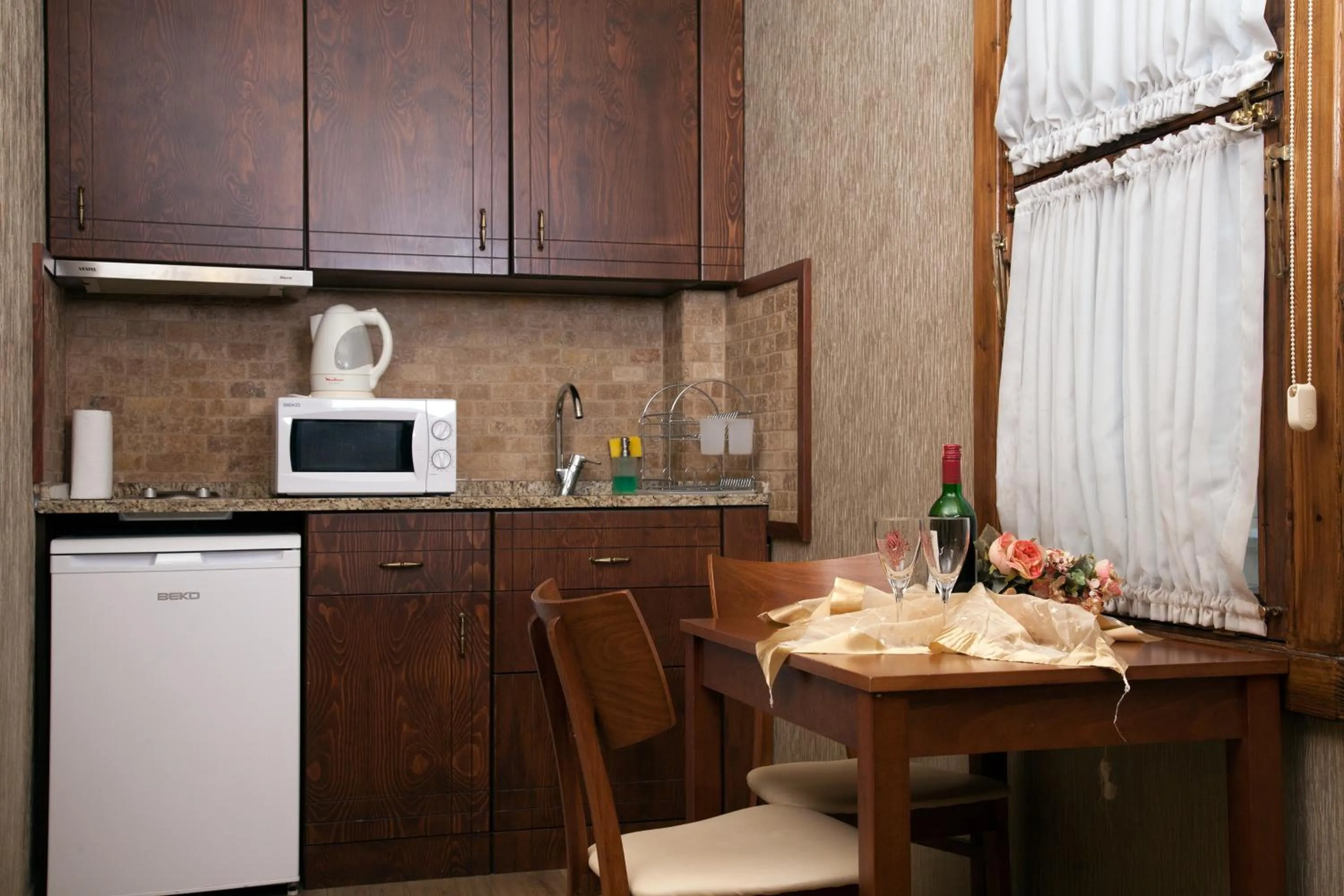 Kitchen or kitchenette in Sultanahmet Suites