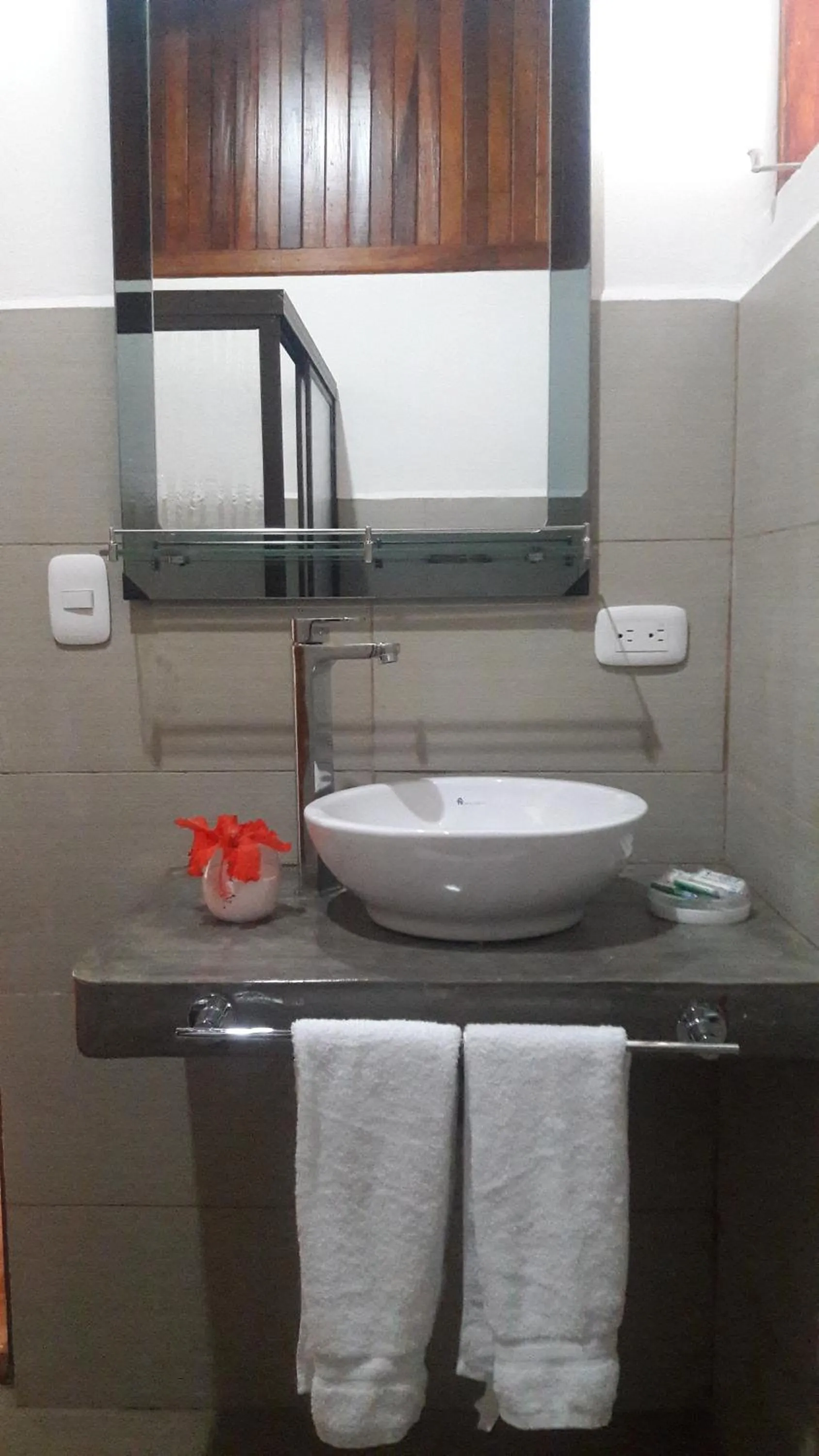 Toilet in Hotel El Jardin