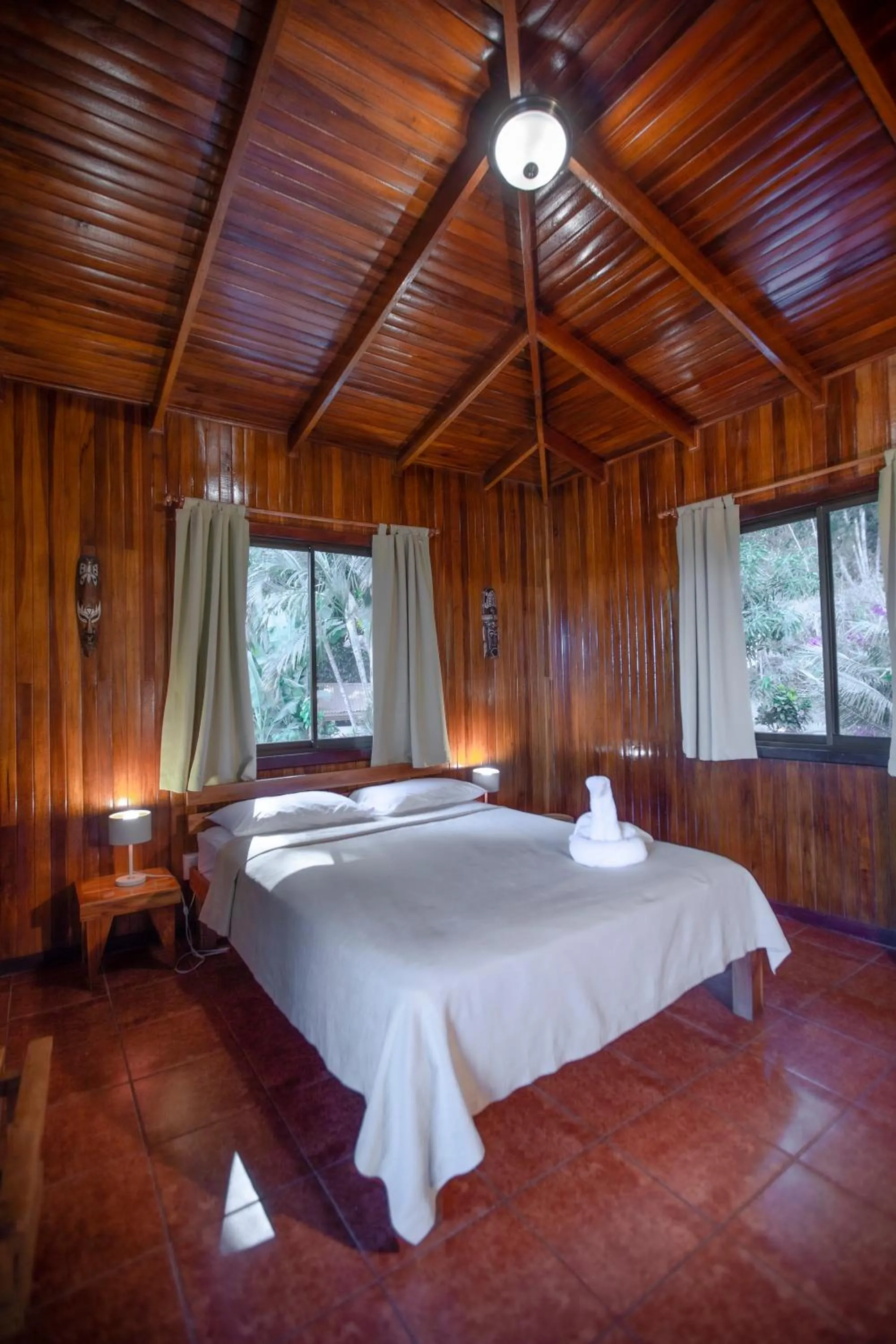 Bed in Hotel El Jardin