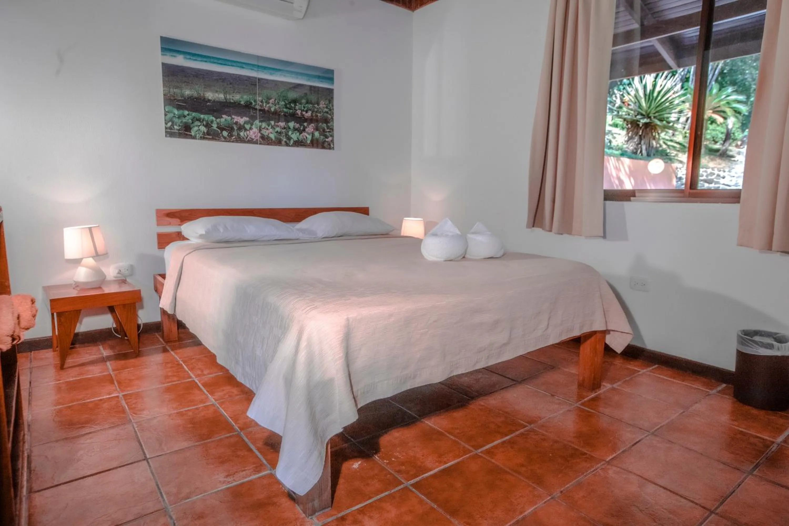 Bed in Hotel El Jardin