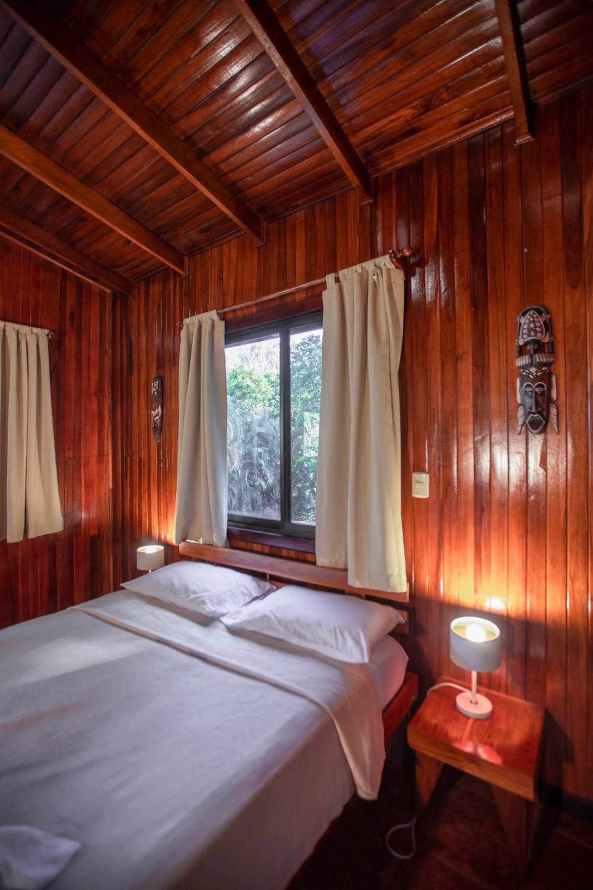 Bed in Hotel El Jardin