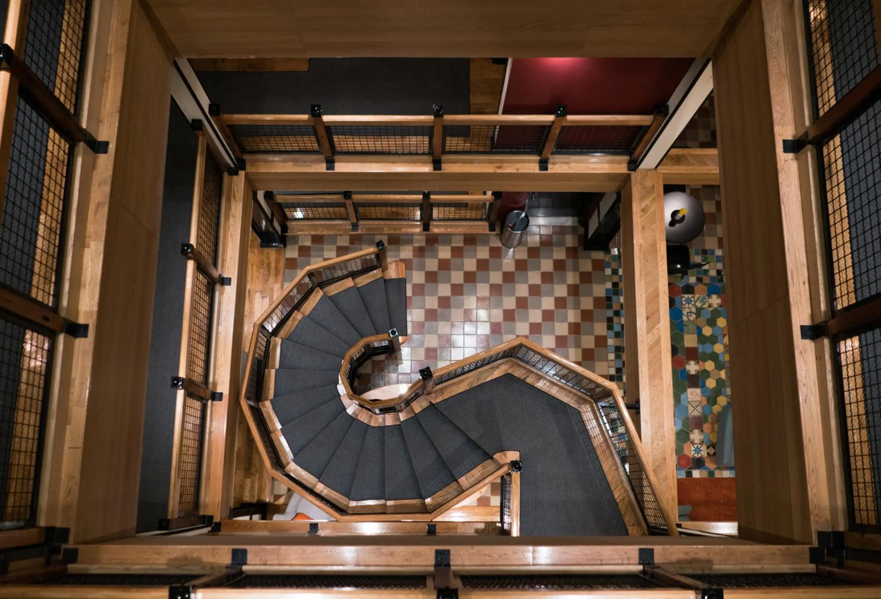 Decorative detail in Henry Norman Hotel