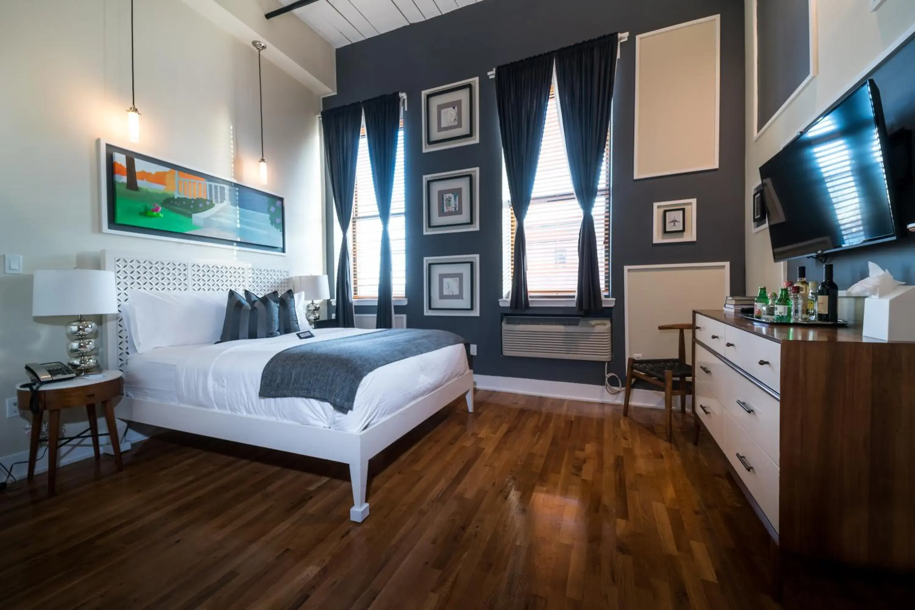 Bed in Henry Norman Hotel Bed in Henry Norman Hotel