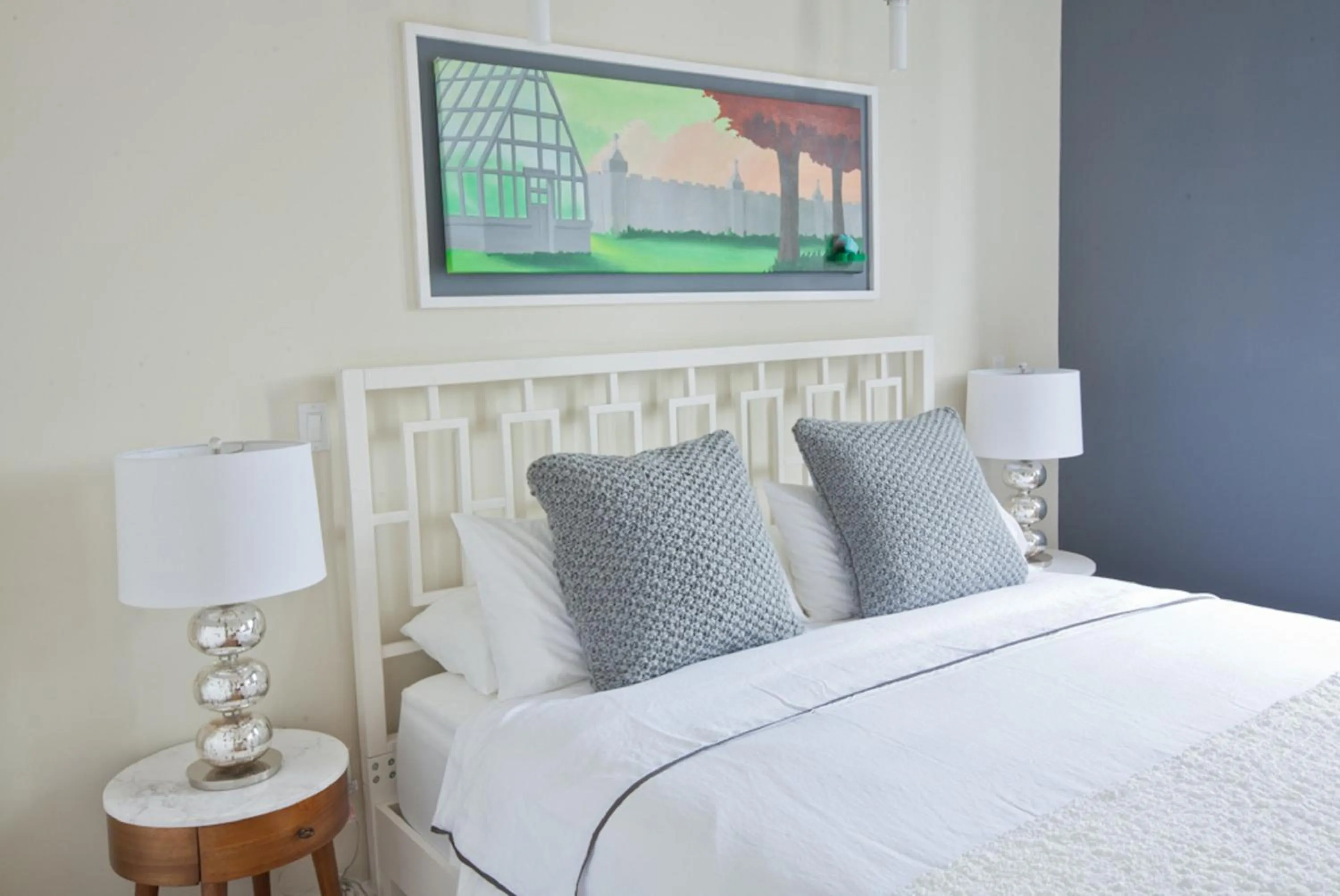 Bed in Henry Norman Hotel