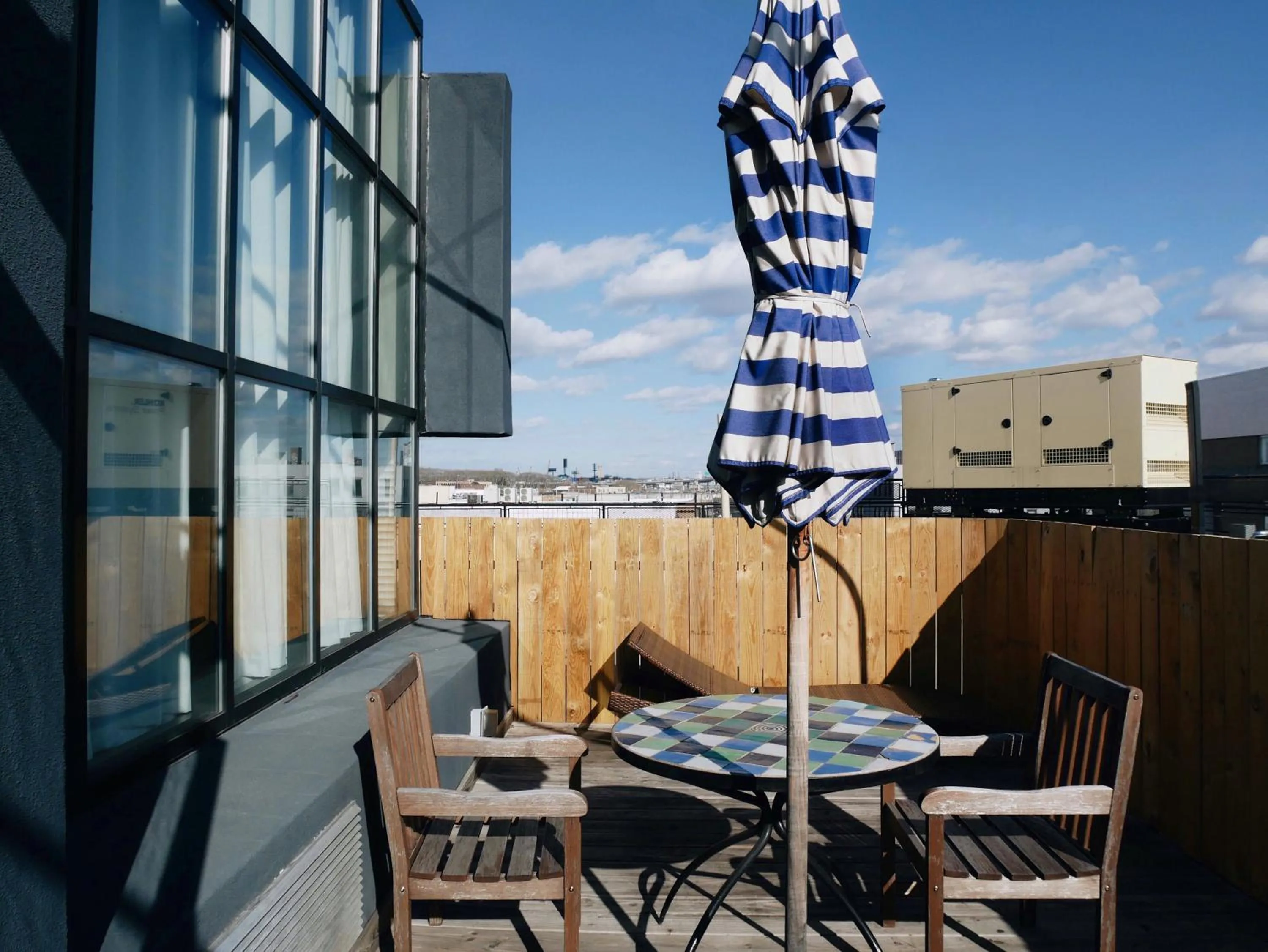 Balcony/Terrace in Henry Norman Hotel