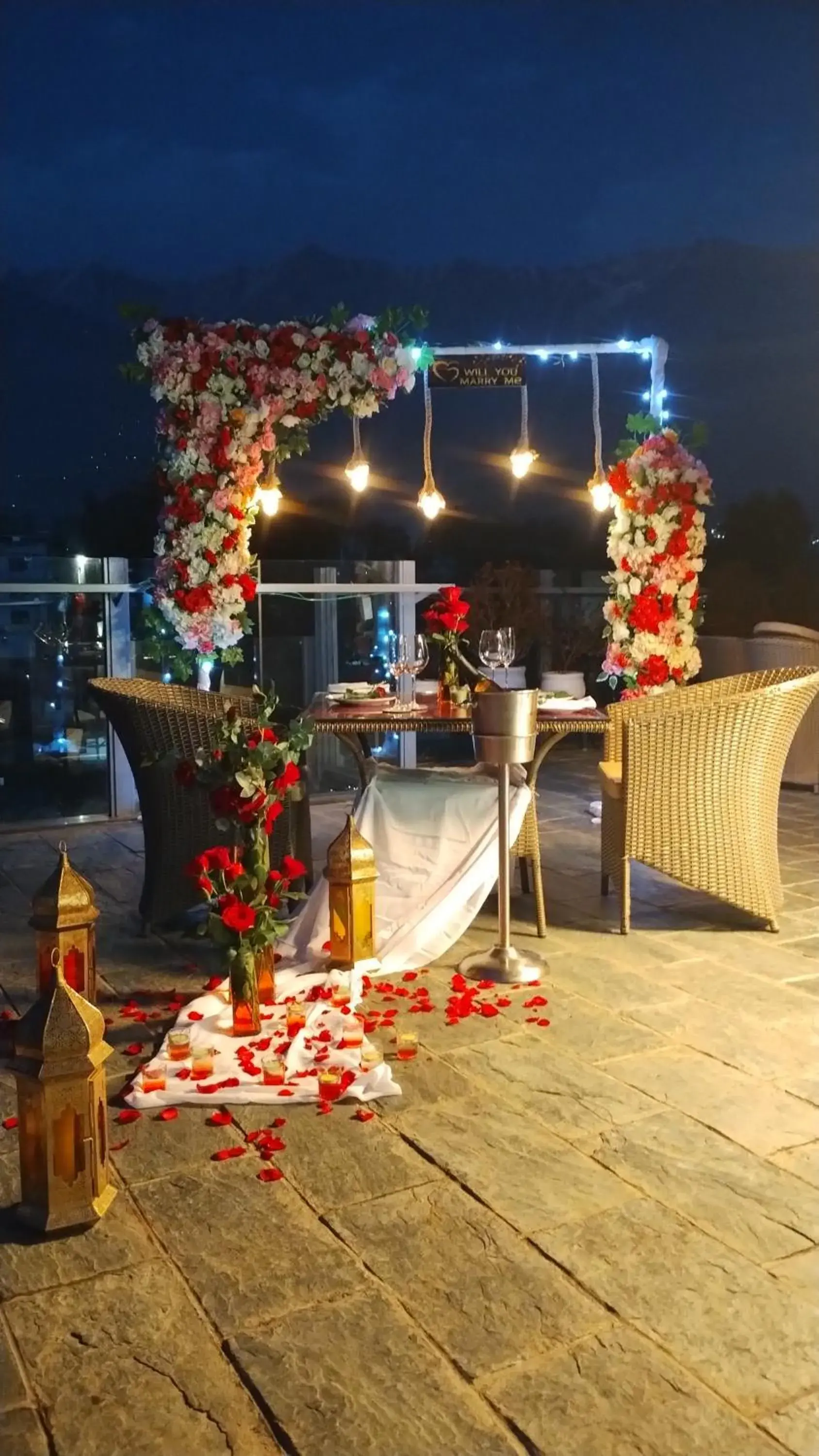 Restaurant/places to eat in INFINITEA CENTRIC DHARAMSHALA Restaurant/places to eat in INFINITEA CENTRIC DHARAMSHALA