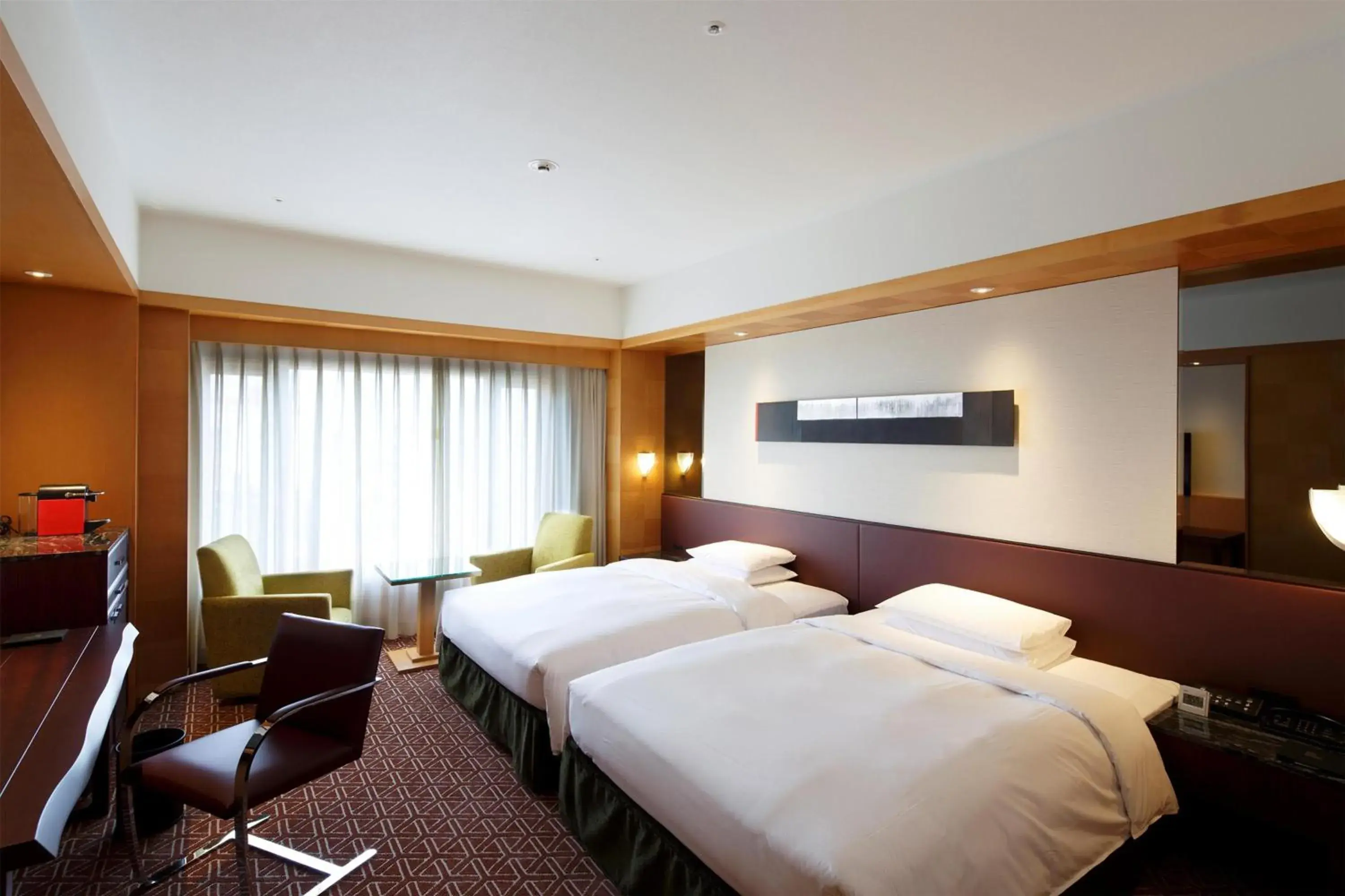 Twin Room - single occupancy - Club Access in Grand Hyatt Fukuoka Twin Room - single occupancy - Club Access in Grand Hyatt Fukuoka