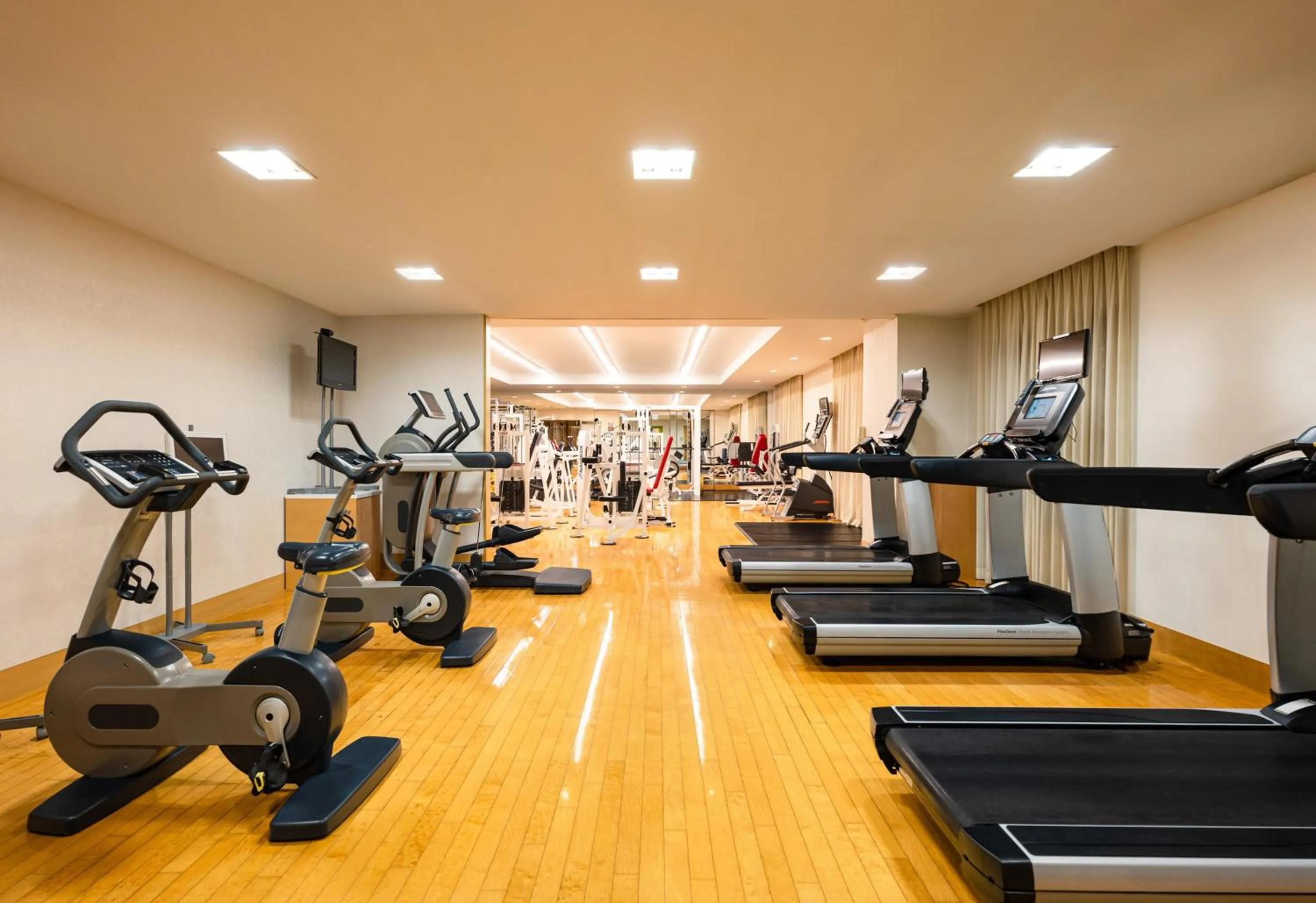 Fitness centre/facilities in Grand Hyatt Fukuoka