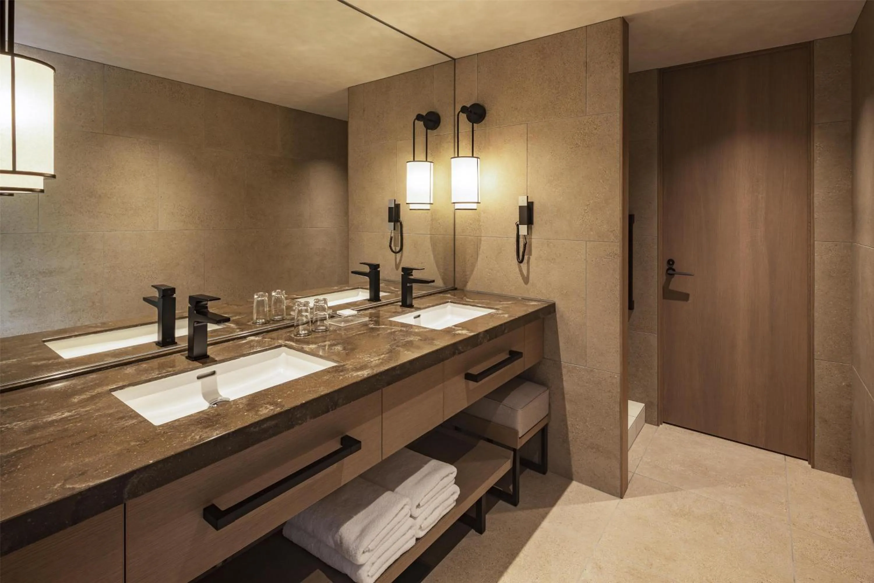 Bathroom in Grand Hyatt Fukuoka