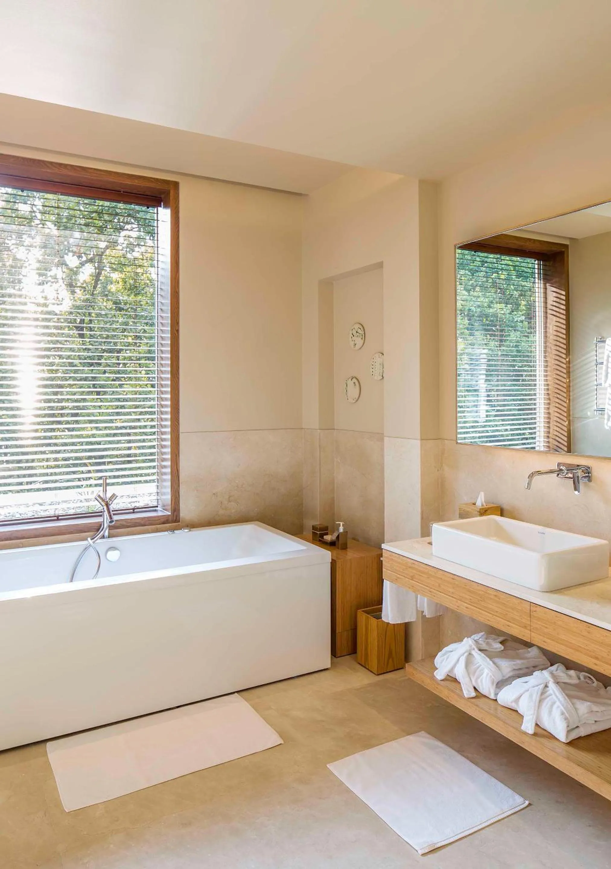 Bathroom, Bed in Six Senses Vana - A Wellness Retreat