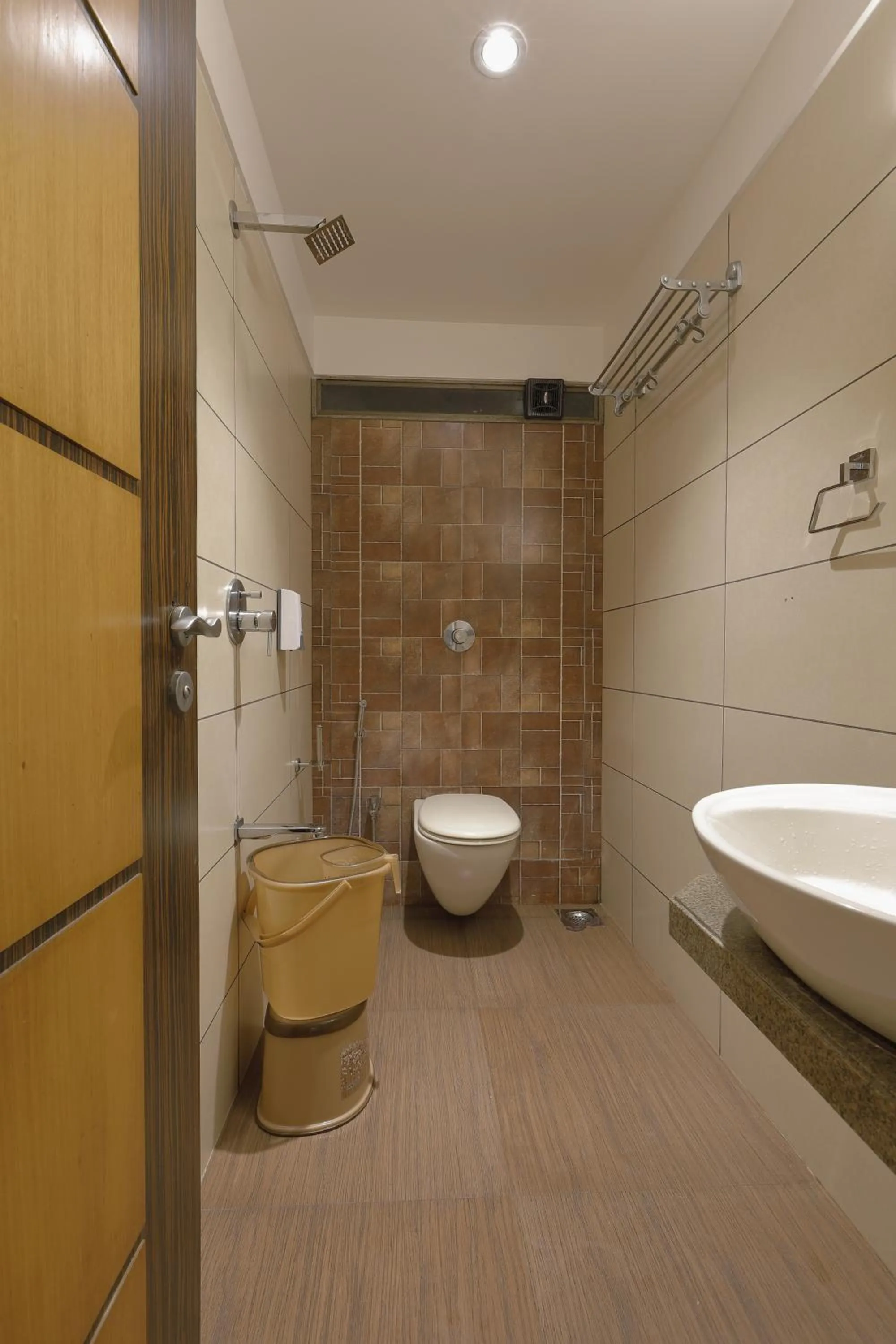 Shower in Hotel Ariana Residency