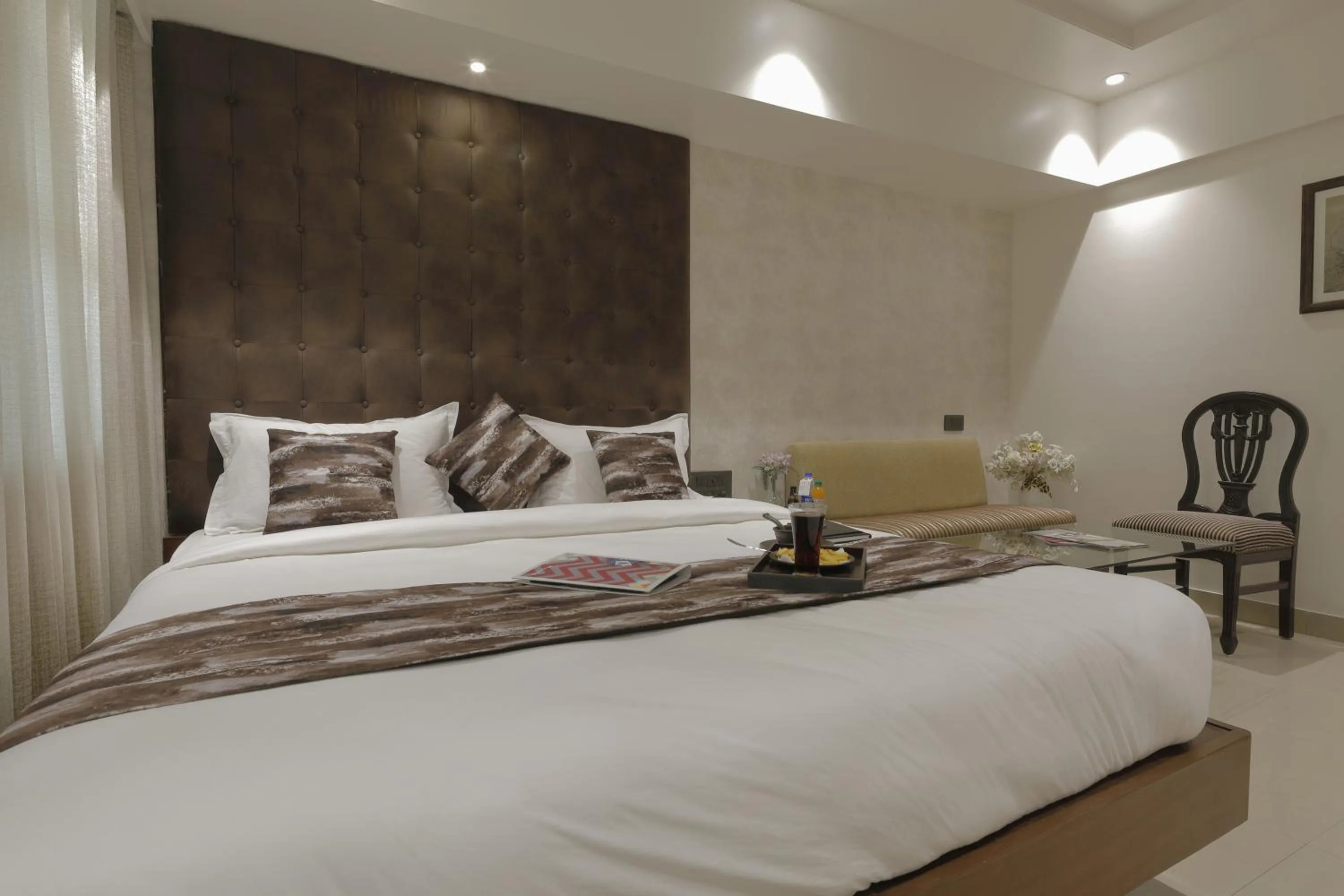 Bed in Hotel Ariana Residency