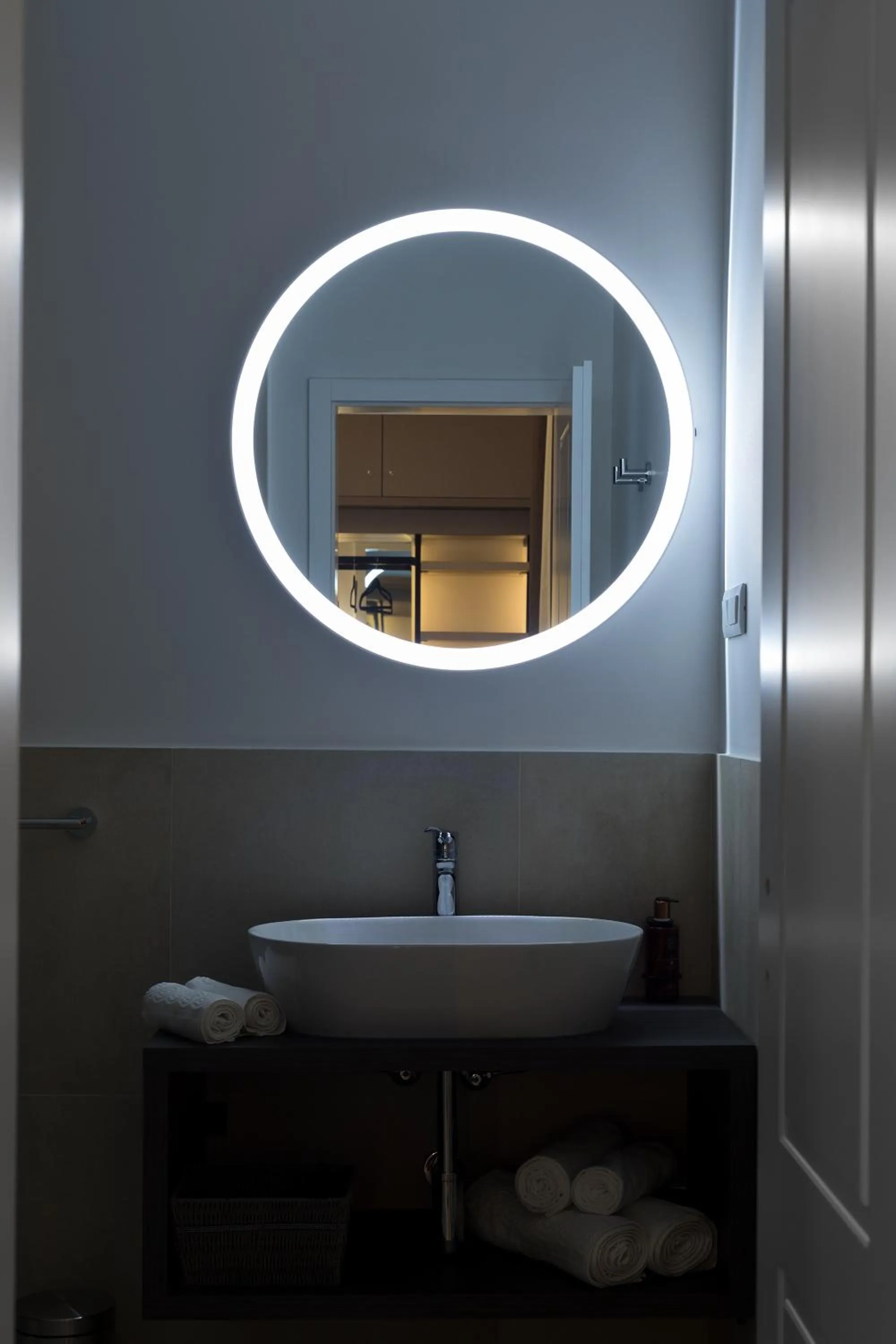 Bathroom in Green Park Luxury Rooms
