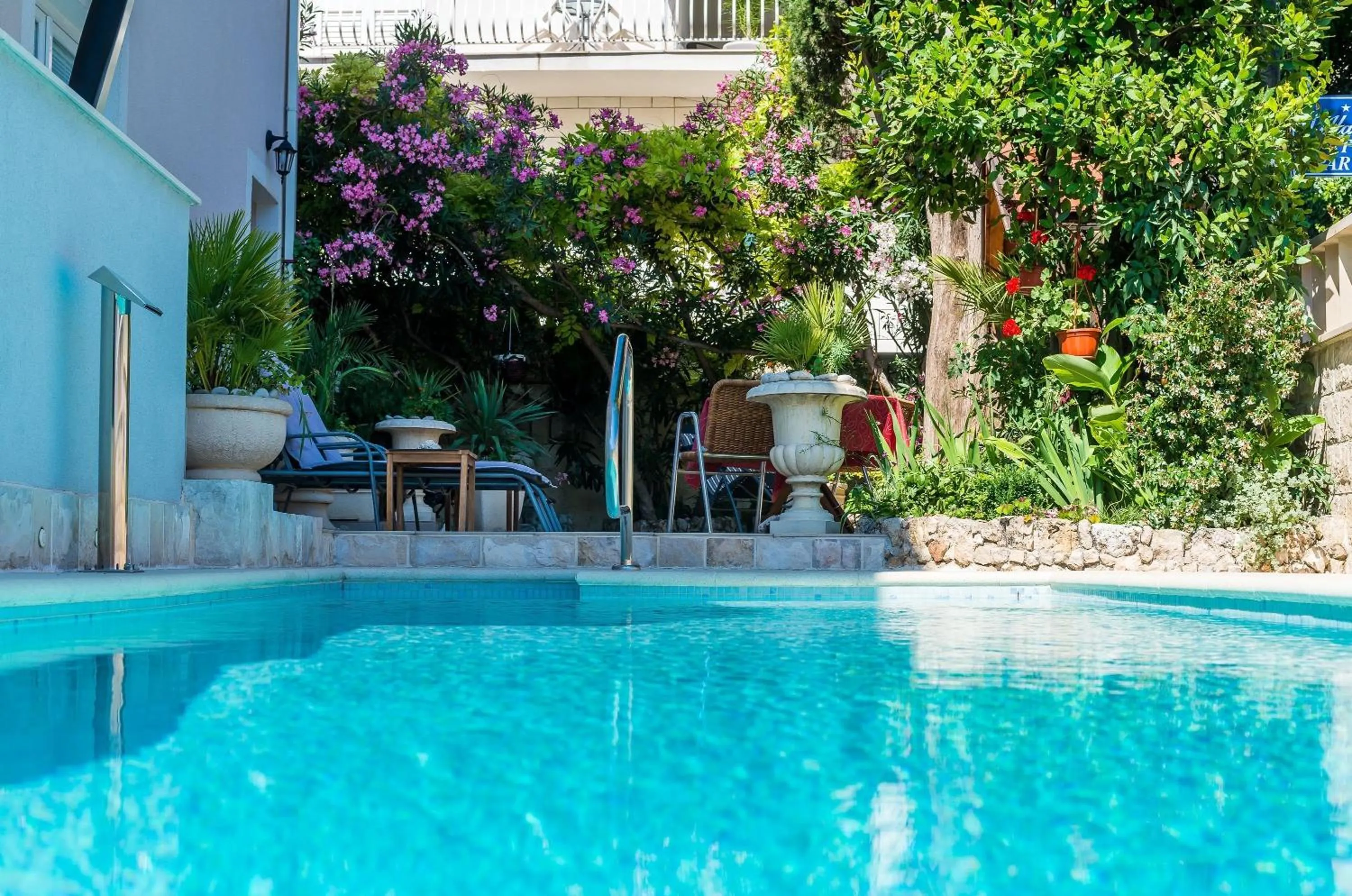 Swimming pool in Villa Aura - Comfort double room